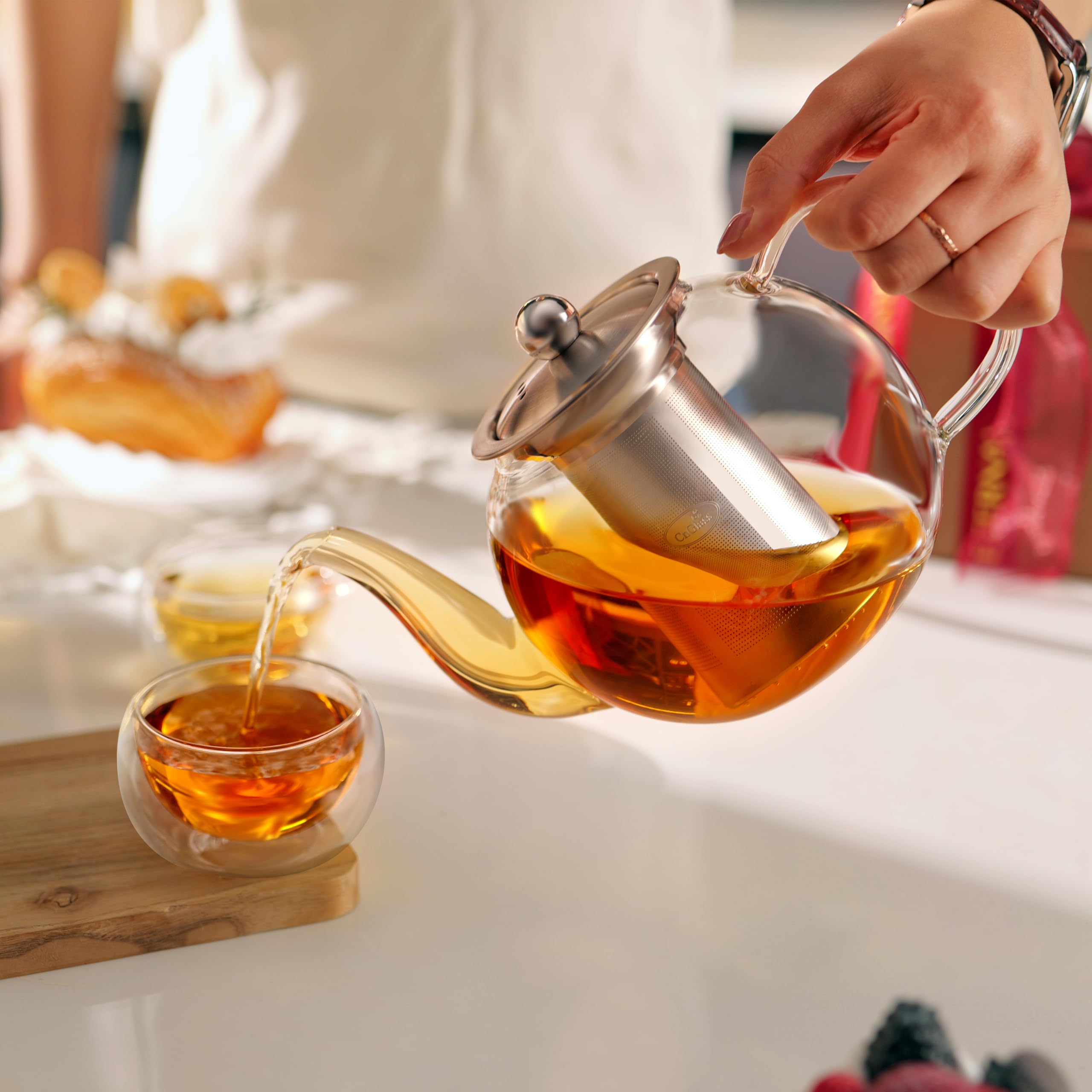 CNGLASS 900ml Glass Teapot with Removable Infuser - Clear Stovetop Safe Tea Kettle for Blooming & Loose Leaf Tea - Perfect for Home, Office & Gift Giving