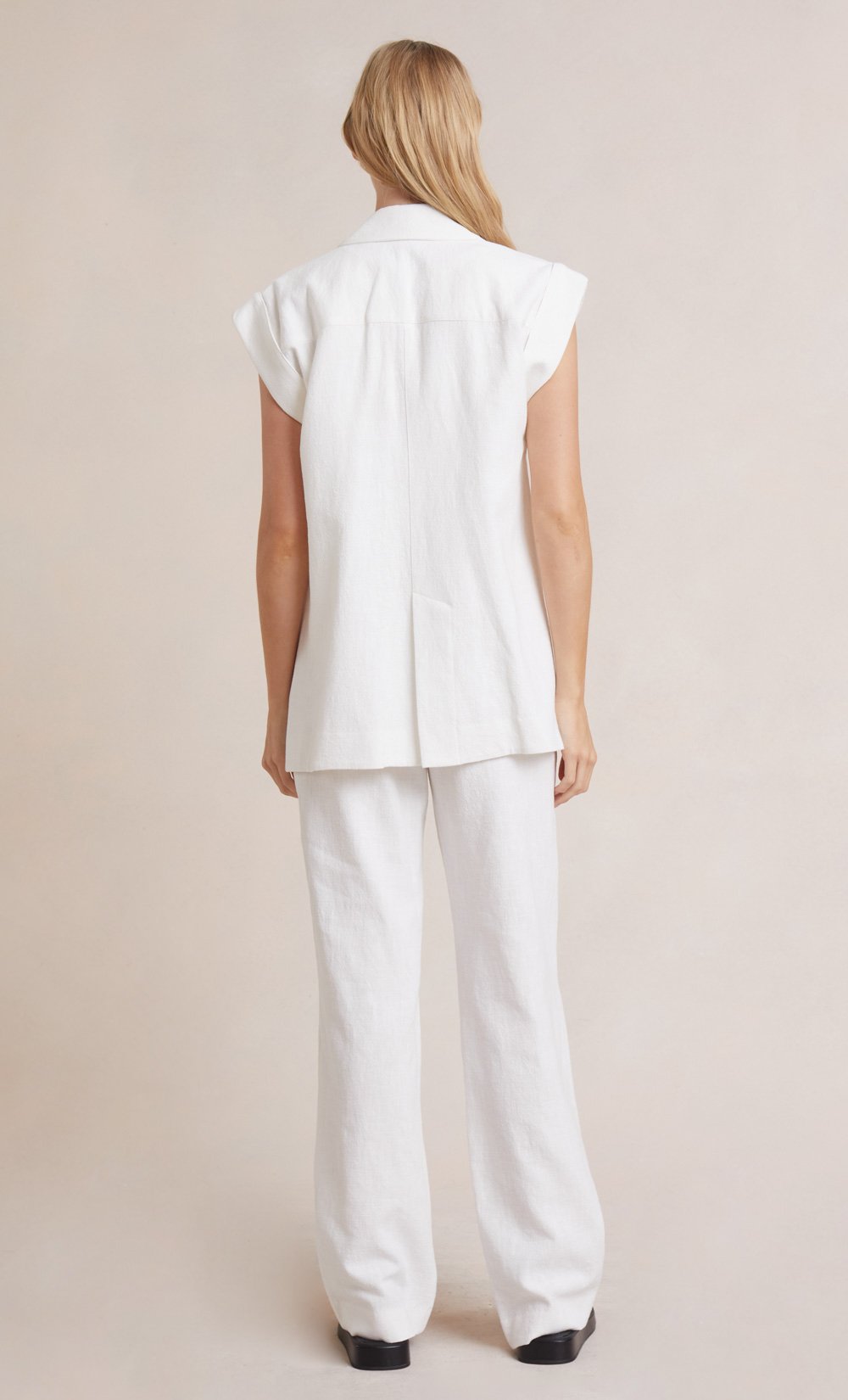 Dunes Women's Ivory Vest - Lightweight Casual Button-Up Vest for Spring & Fall - Perfect for Layering, Office Wear, and Outdoor Activities