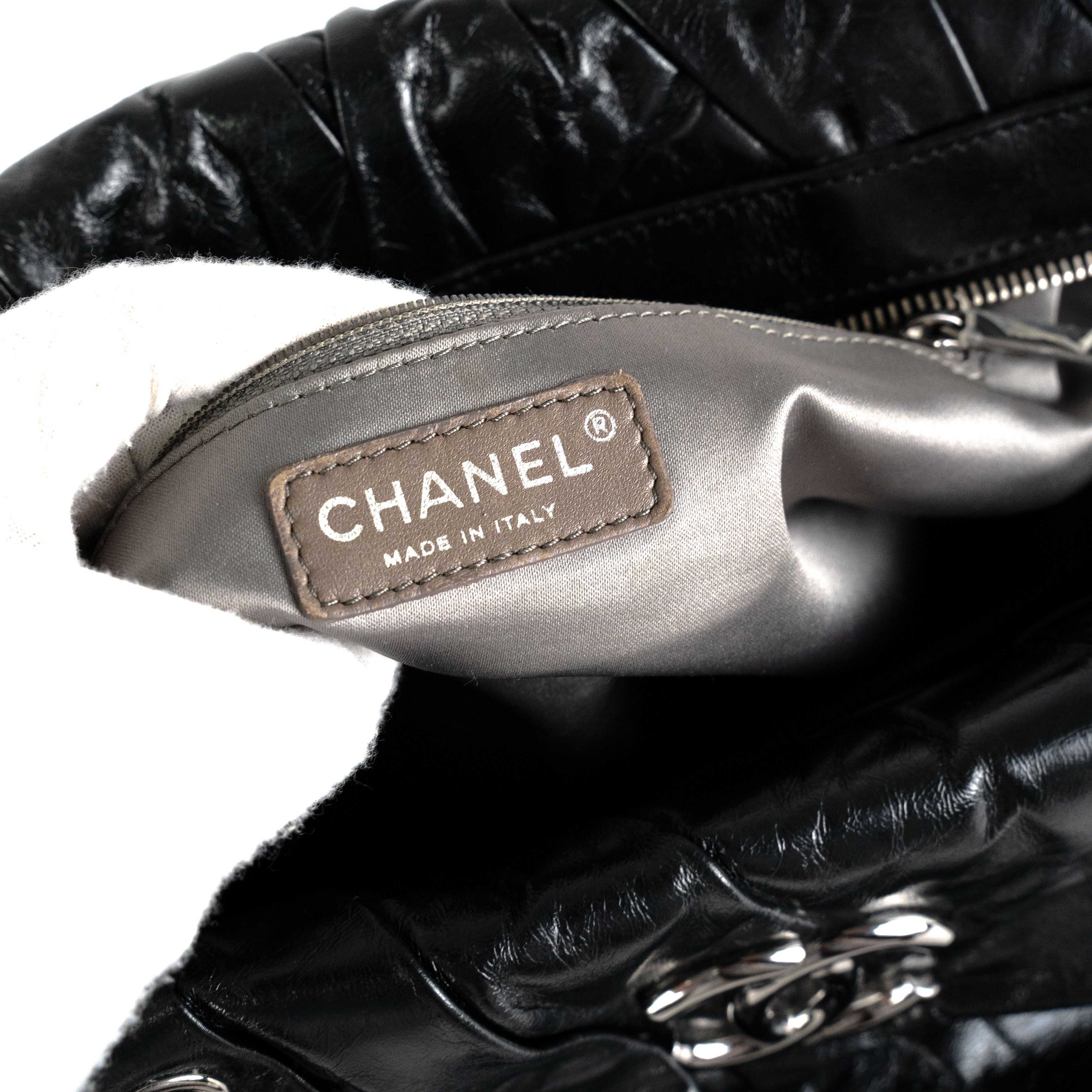 Chanel Black Leather Tote Bag for Women - Luxury Designer Handbag for Work, Travel & Everyday Use