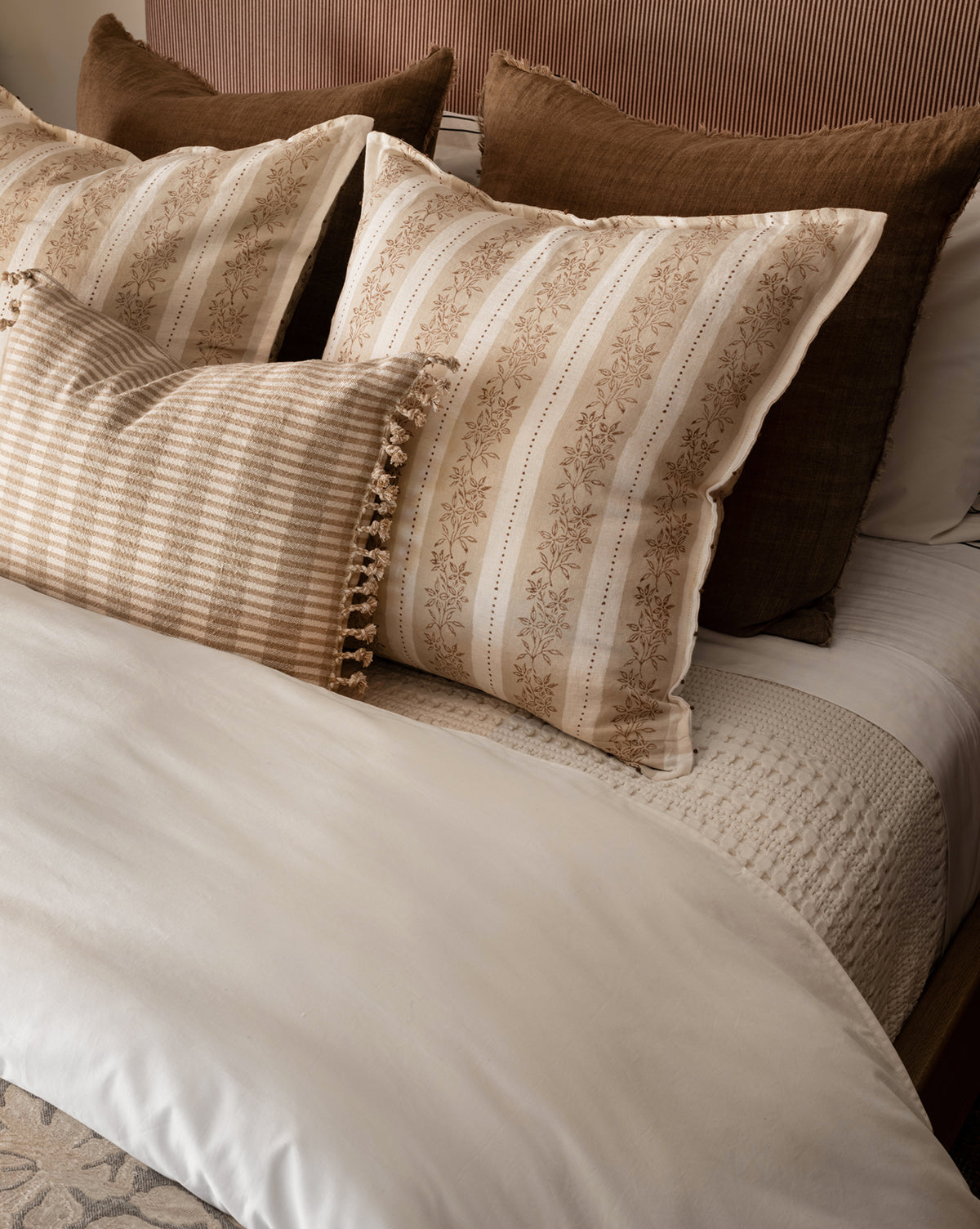 Organic Nettle Pillow Cover - Hypoallergenic & Breathable for Better Sleep - Perfect for Allergy Relief, Bedroom Decor, and Eco-Friendly Home