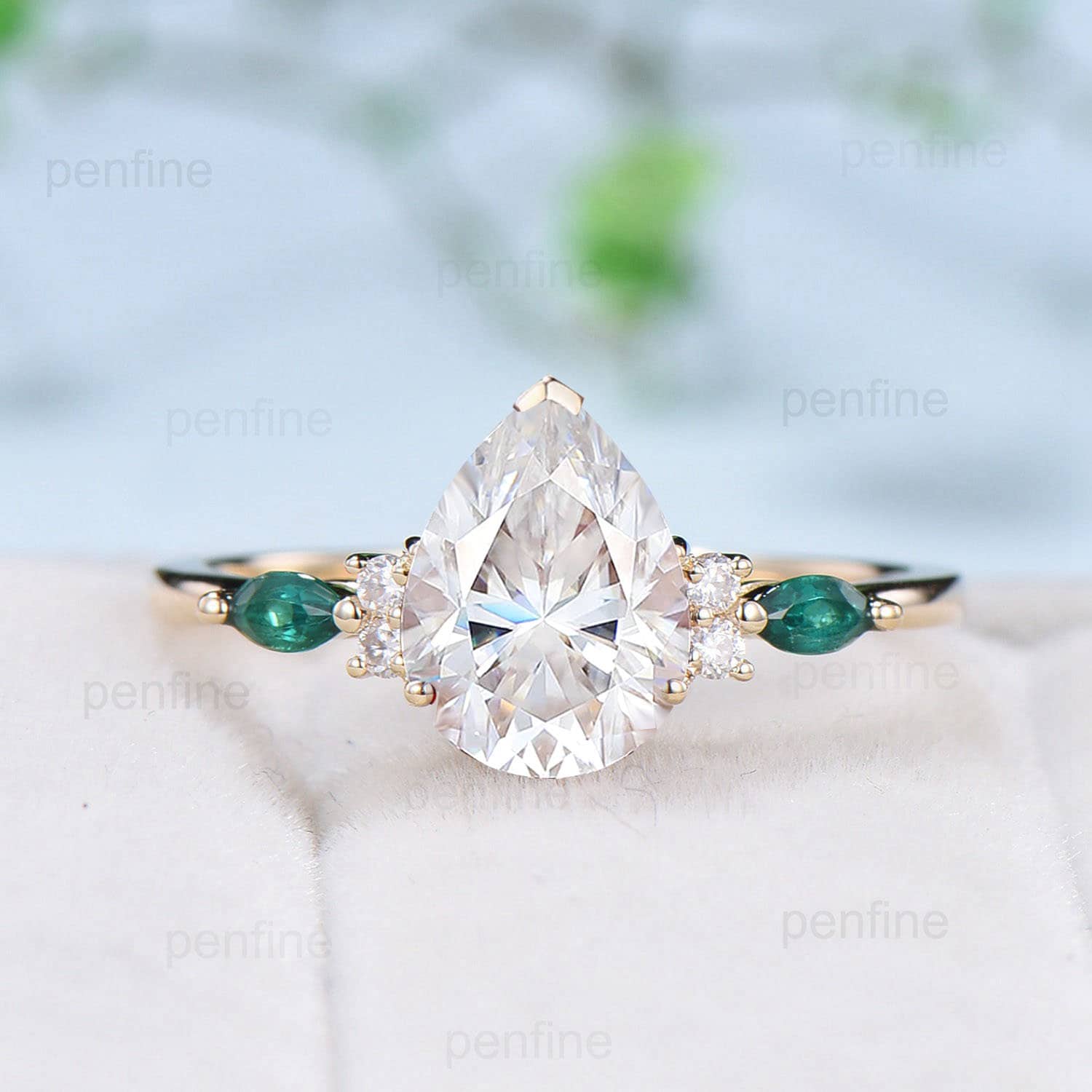 2.5 Carat Pear Shaped Moissanite Engagement Ring Set - Vintage 8x10mm Teardrop Moissanite with Cluster Emerald Garnet Wedding Band - Perfect for Bridal, Anniversary & Special Occasion Gifts