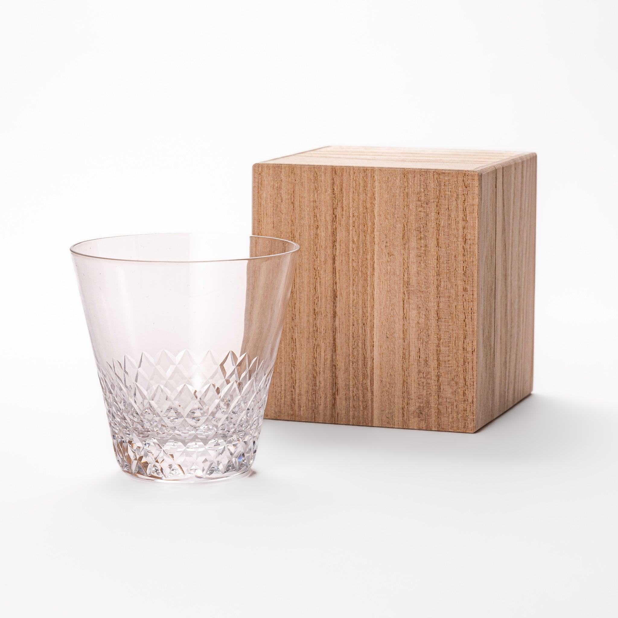 Vintage Style Rocks Glasses - Set of 4 Old Fashioned Whiskey Glasses for Bourbon, Scotch & Cocktails - Perfect for Home Bar, Gifts & Entertaining