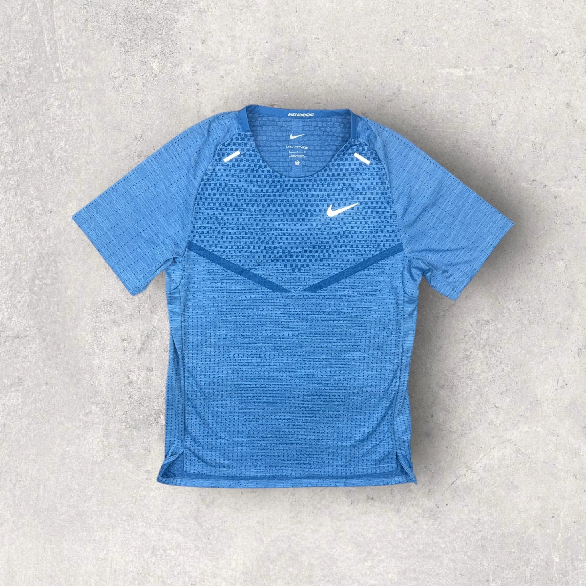 Nike Tech Knit T-Shirt & Stride Flex 5 Shorts Set - Blue/Black - Men's Athletic Workout Outfit for Running & Gym Training
