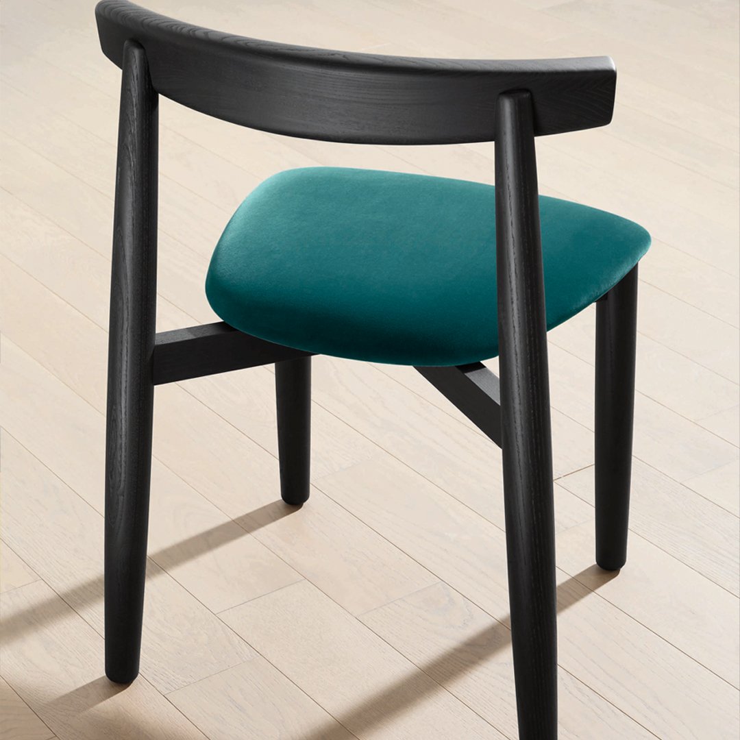 Claretta Bold Chair - Modern Stackable Dining Chair for Home & Office - Perfect for Small Spaces, Restaurants, and Events