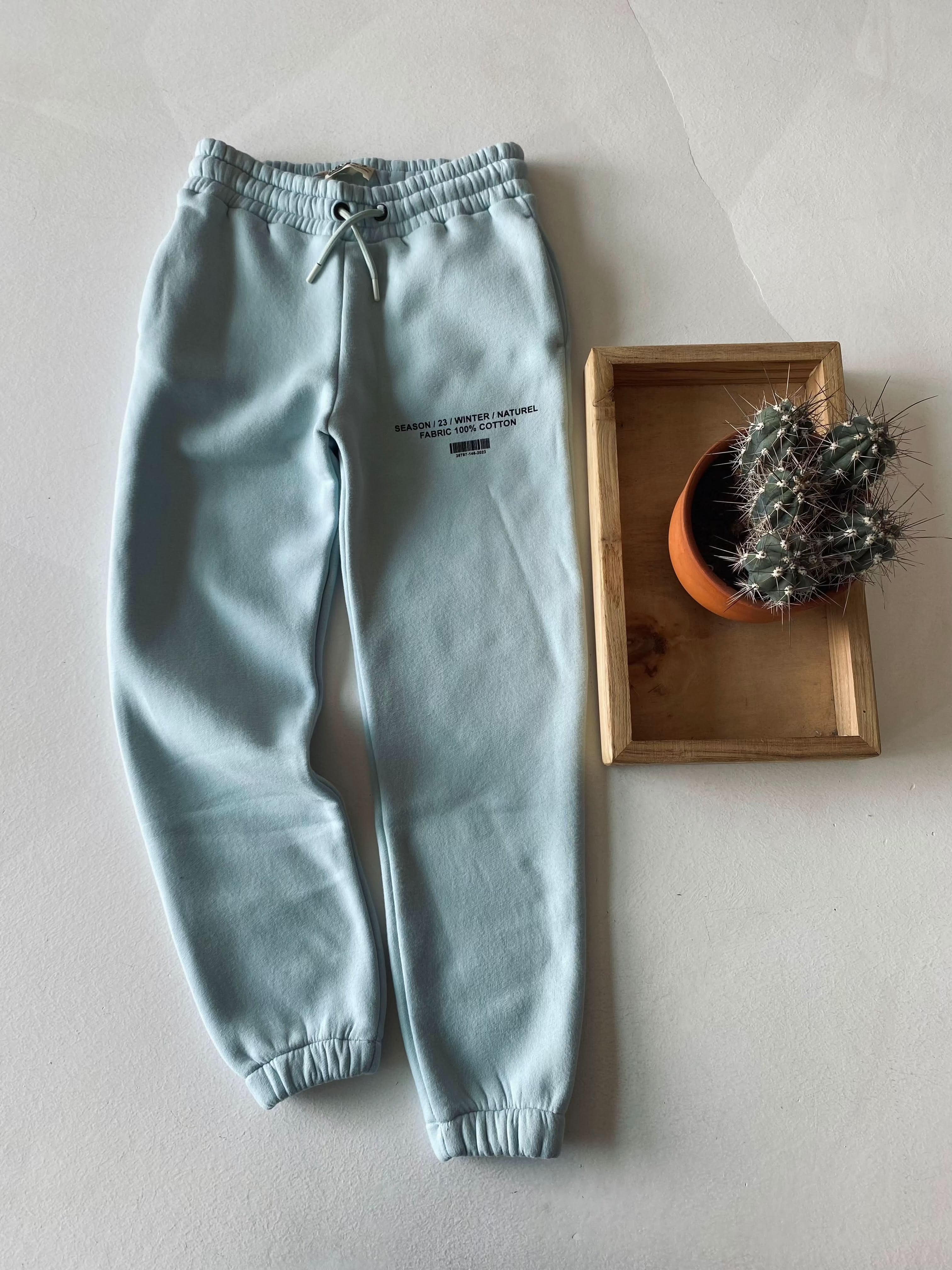 Unisex Letter Print Sweatpants for Men & Women - Comfortable Lounge Pants for Gym, Yoga, and Casual Wear