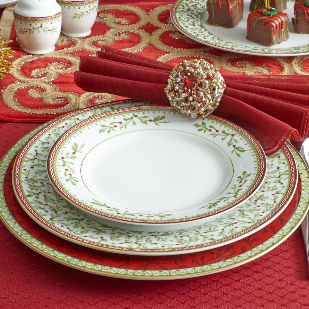 Festive Holiday Traditions Set of 4 Decorative Dinner Plates - Christmas, Thanksgiving & Family Gathering Tableware for Special Occasions
