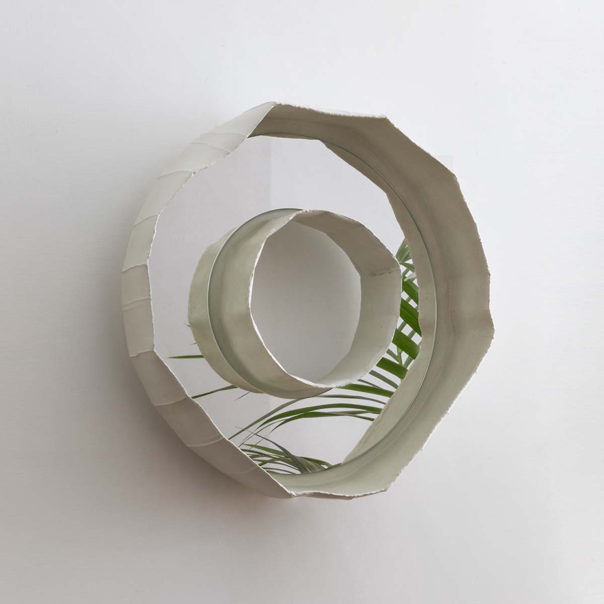 Nova White Mirror Ring - Elegant & Stylish Jewelry for Women - Perfect for Parties, Weddings & Everyday Wear