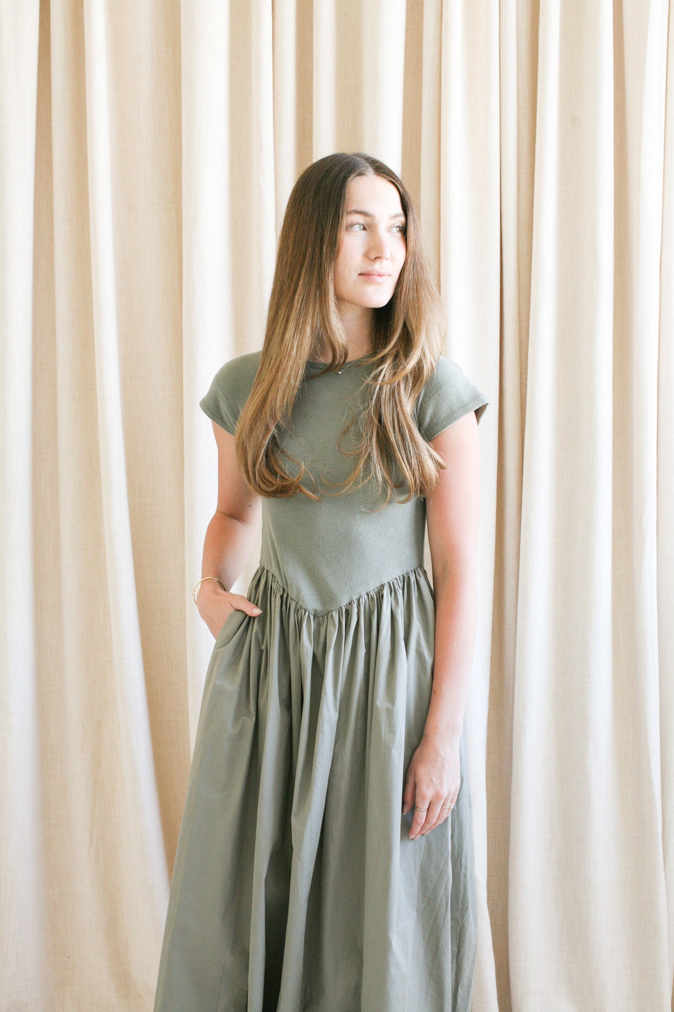 Hannah Poplin Midi Dress for Women - Flowy Summer Dress with Short Sleeves & Pockets - Perfect for Beach, Vacation, and Casual Outings