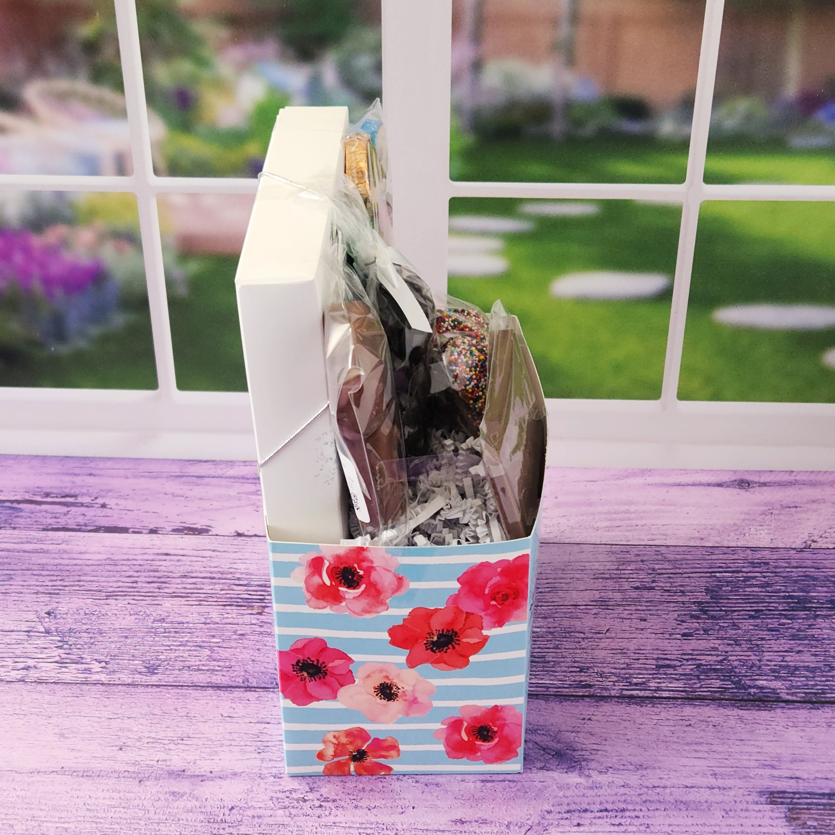 Best Happy Mother's Day Gift Basket - Luxury Spa & Gourmet Gift Set for Mom - Perfect for Birthday, Anniversary & Special Occasions