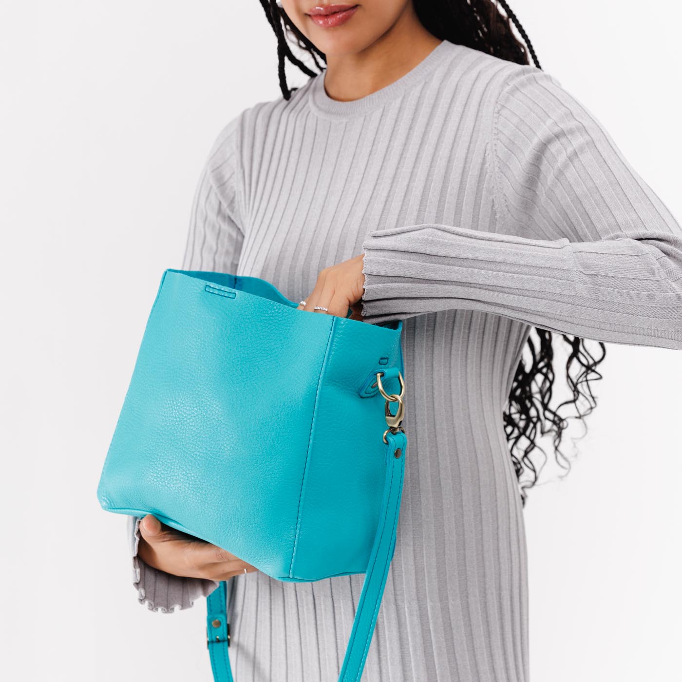 Almost Perfect Butterfly Bucket Bag - Stylish Crossbody Purse for Women, Fashionable Handbag for Daily Use, Work, Travel & Date Nights