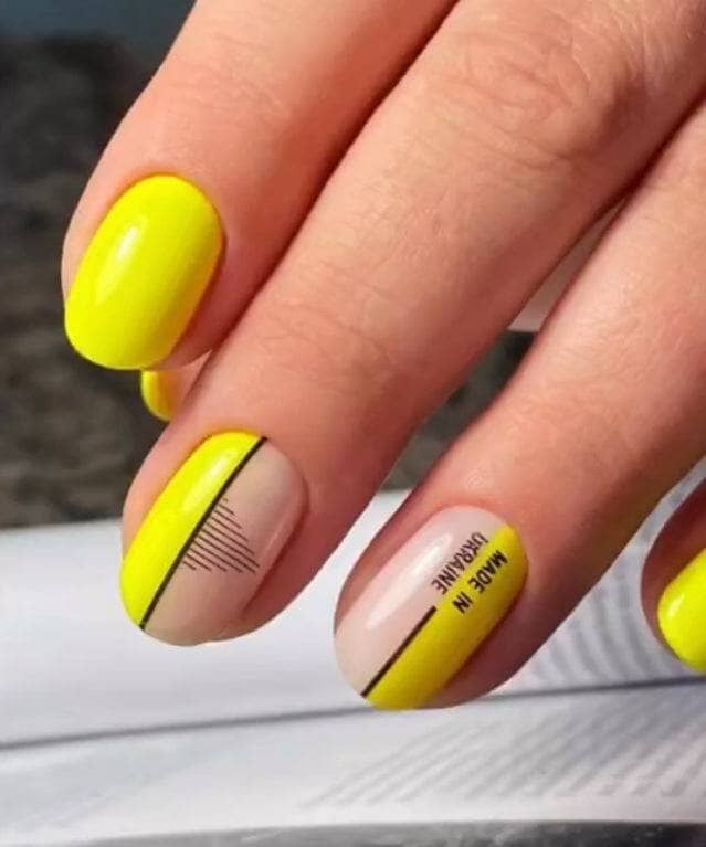 F.O.X Spectrum 137 Neon Nail Polish - 14ml Vibrant Long-Lasting Gel Polish for Professional Salon & DIY Manicures - Perfect for Parties, Weddings & Special Occasions