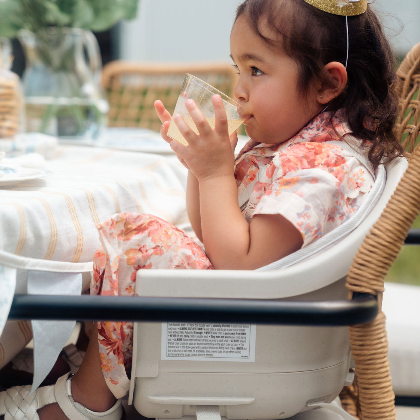 Maxi Cosi Moa 8-in-1 Convertible High Chair for Babies & Toddlers - Adjustable Height, Reclining Seat, Easy Clean - Perfect for Dining, Feeding & Playtime