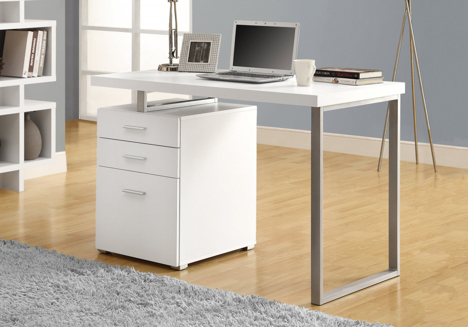 Olen Desk - Modern White Office Desk for Home & Workspace | Ergonomic Study & Computer Desk for Small Spaces