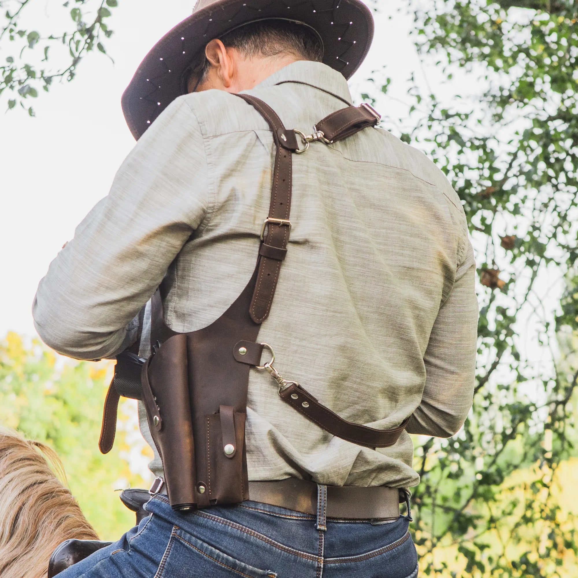 Best Gun Shoulder Holster for Concealed Carry - Comfortable & Adjustable Pistol Shoulder Harness - Perfect for CCW, Security, Police & Outdoor Activities