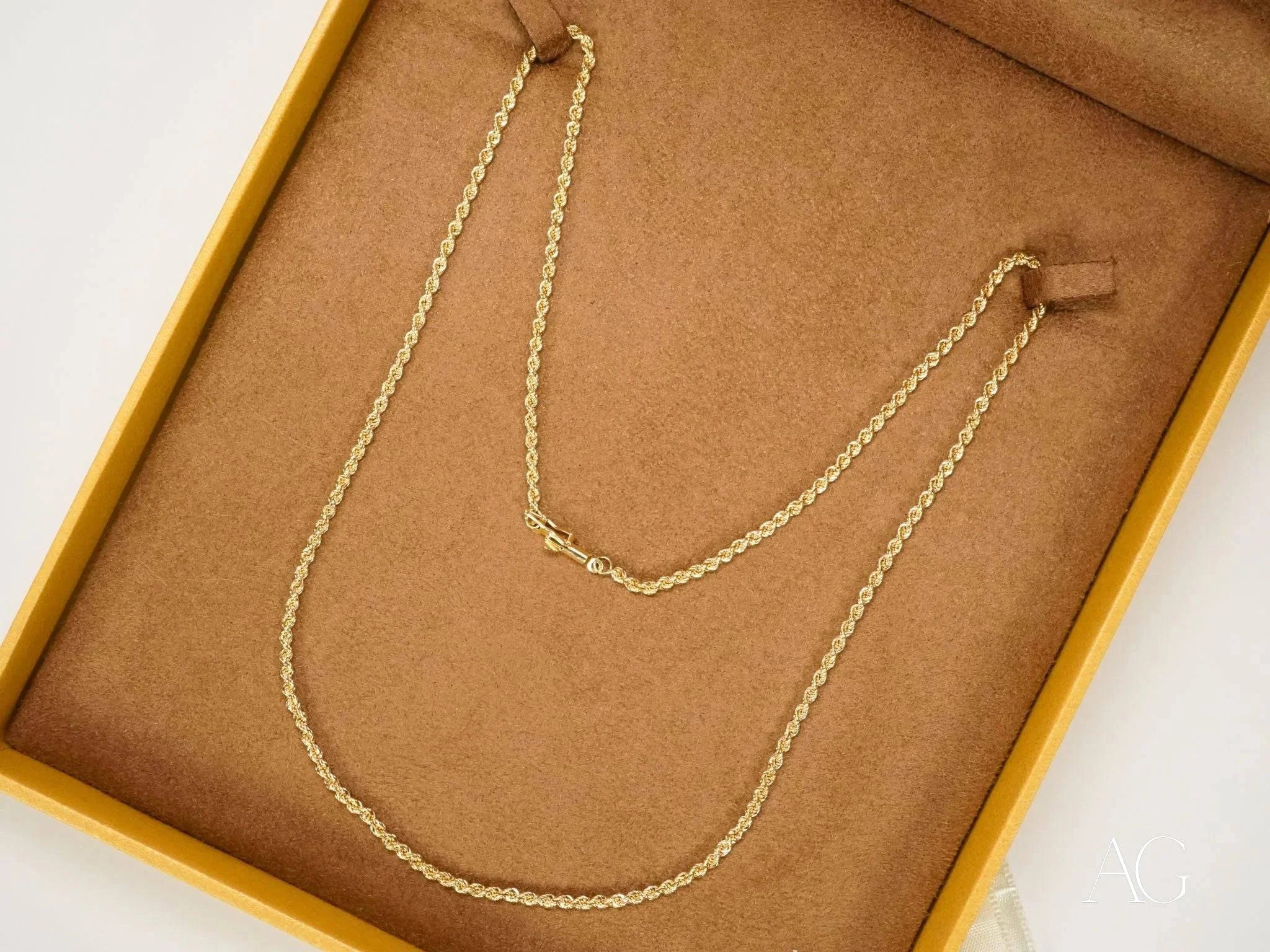 14K Gold Rope Chain Necklace for Women - Secure Barrel Lock Clasp - Elegant Layering Piece for Everyday Wear & Special Occasions