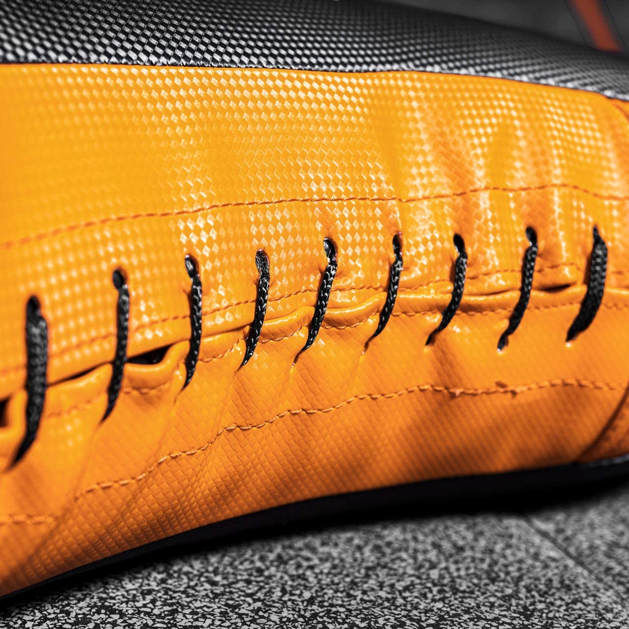METIS Bulgarian Bag - Premium Fitness Sandbag for Strength Training & CrossFit - 6 Weight Options (12-32 lbs) - Ideal for Home Gym, Functional Workouts & Athletic Conditioning