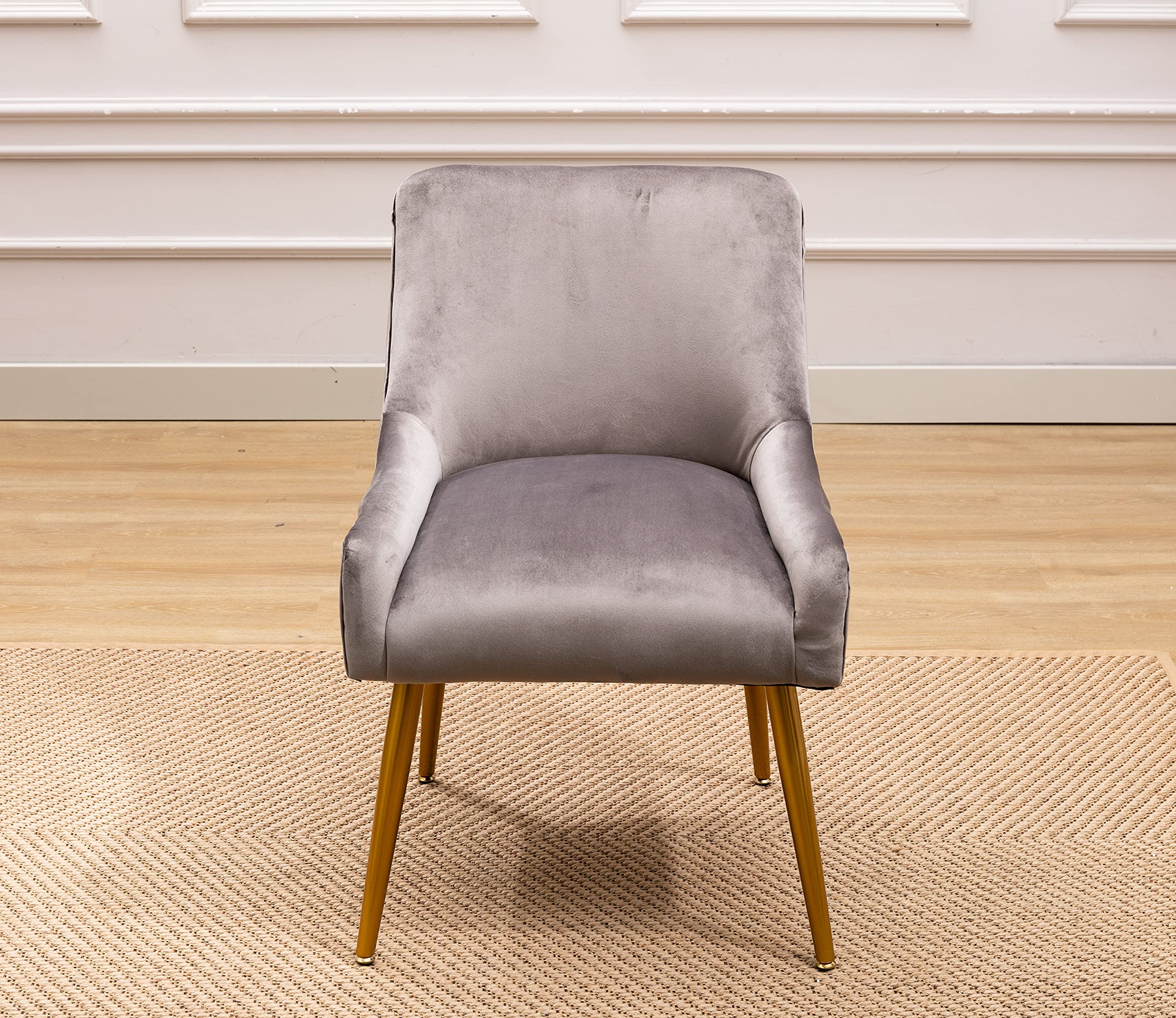 Luxury Velvet Accent Chair with Metal Legs - Modern Upholstered Armchair for Living Room, Bedroom, Office & Dining - Soft Grey Velvet Lounge Chair for Relaxing, Reading & Home Decor