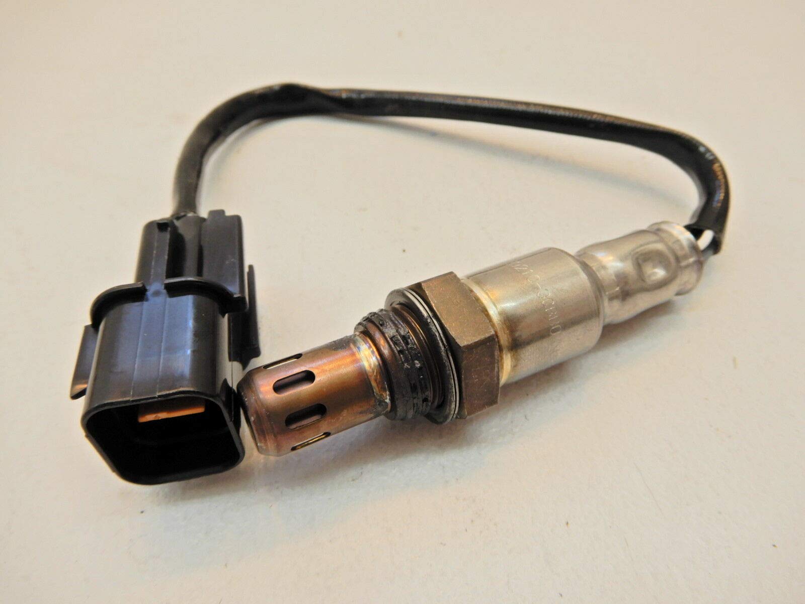 Kia 39210-3CBB0 Oxygen Sensor Replacement - Compatible with Kia Models - High Performance O2 Sensor for Improved Fuel Efficiency & Emissions - Perfect for Engine Tuning & Maintenance