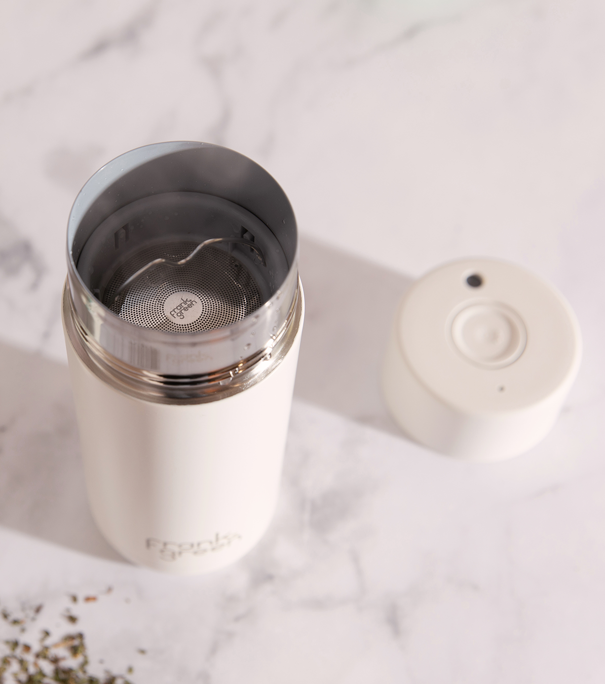 Premium Stainless Steel Tea Infuser with Handle - Fine Mesh Loose Leaf Tea Strainer for Hot & Iced Tea - Perfect for Home, Office, or Travel Use