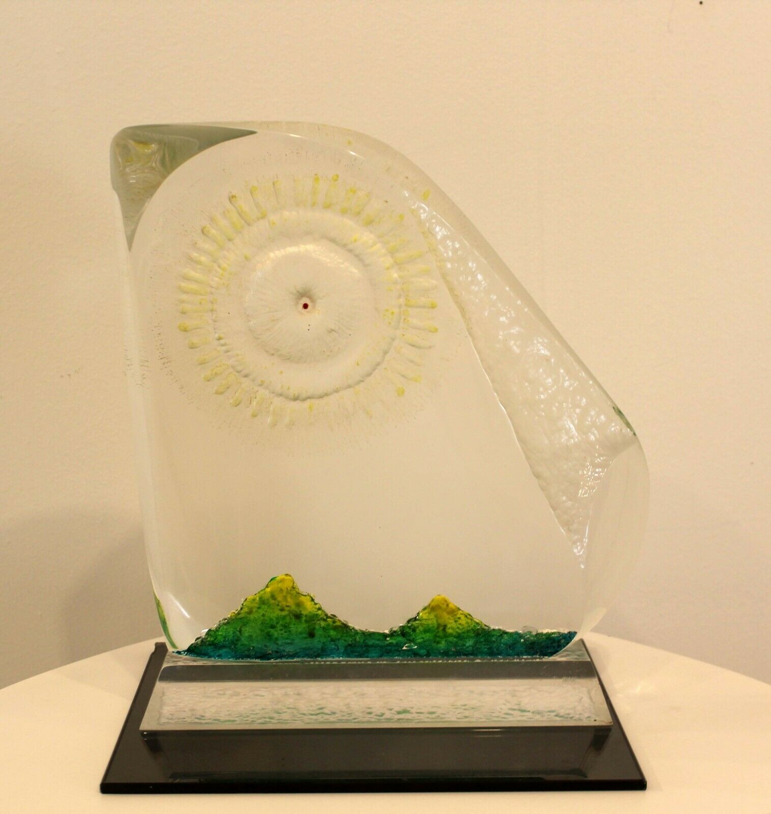 Vintage 1980s James Nani Acrylic Green Sunbeam Sculpture - Modern Art Decor for Home, Office & Gift Giving