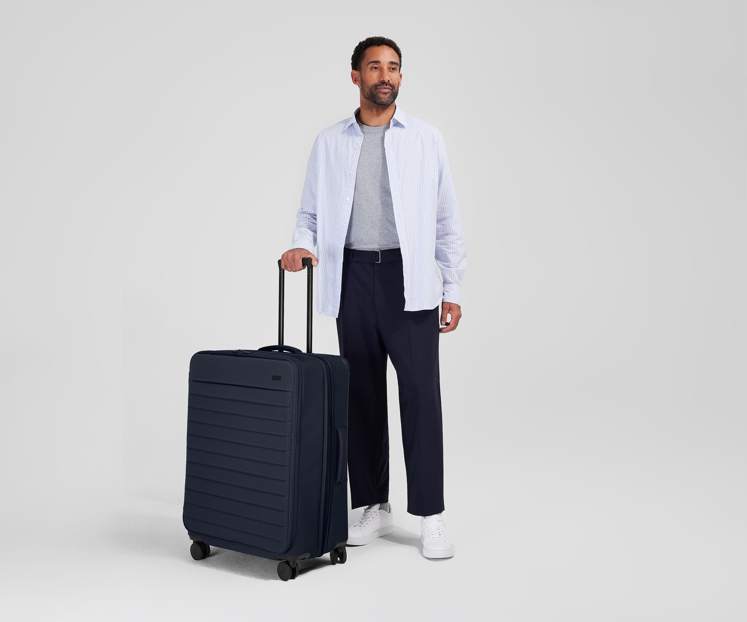 Premium Softside Large Luggage in Navy Blue – Spacious & Durable Suitcase for Travel, Business Trips & Vacations