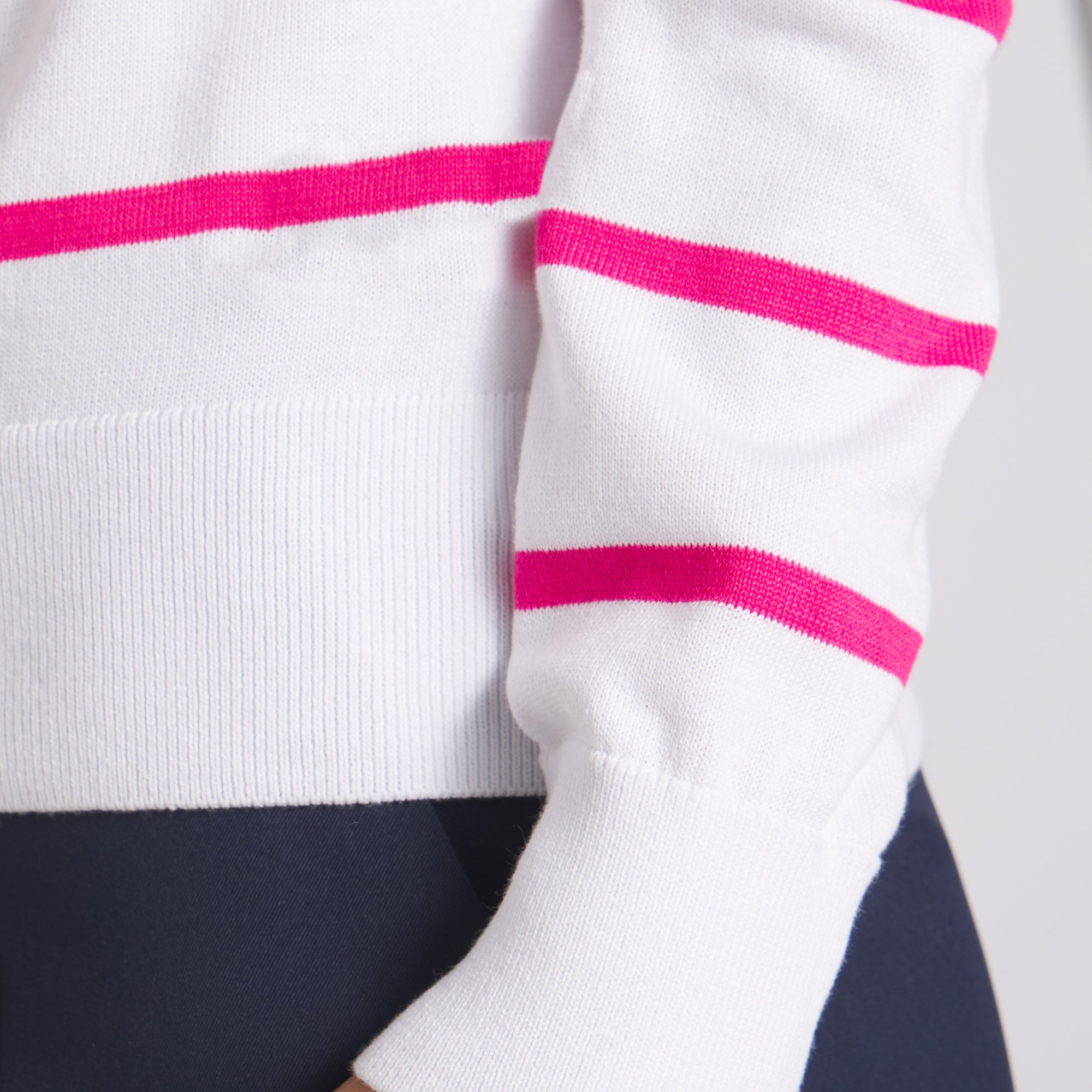 Women's Casual Resort Crewneck Golf Sweater - Soft & Comfortable Knit Pullover for Golf, Travel & Leisure Wear