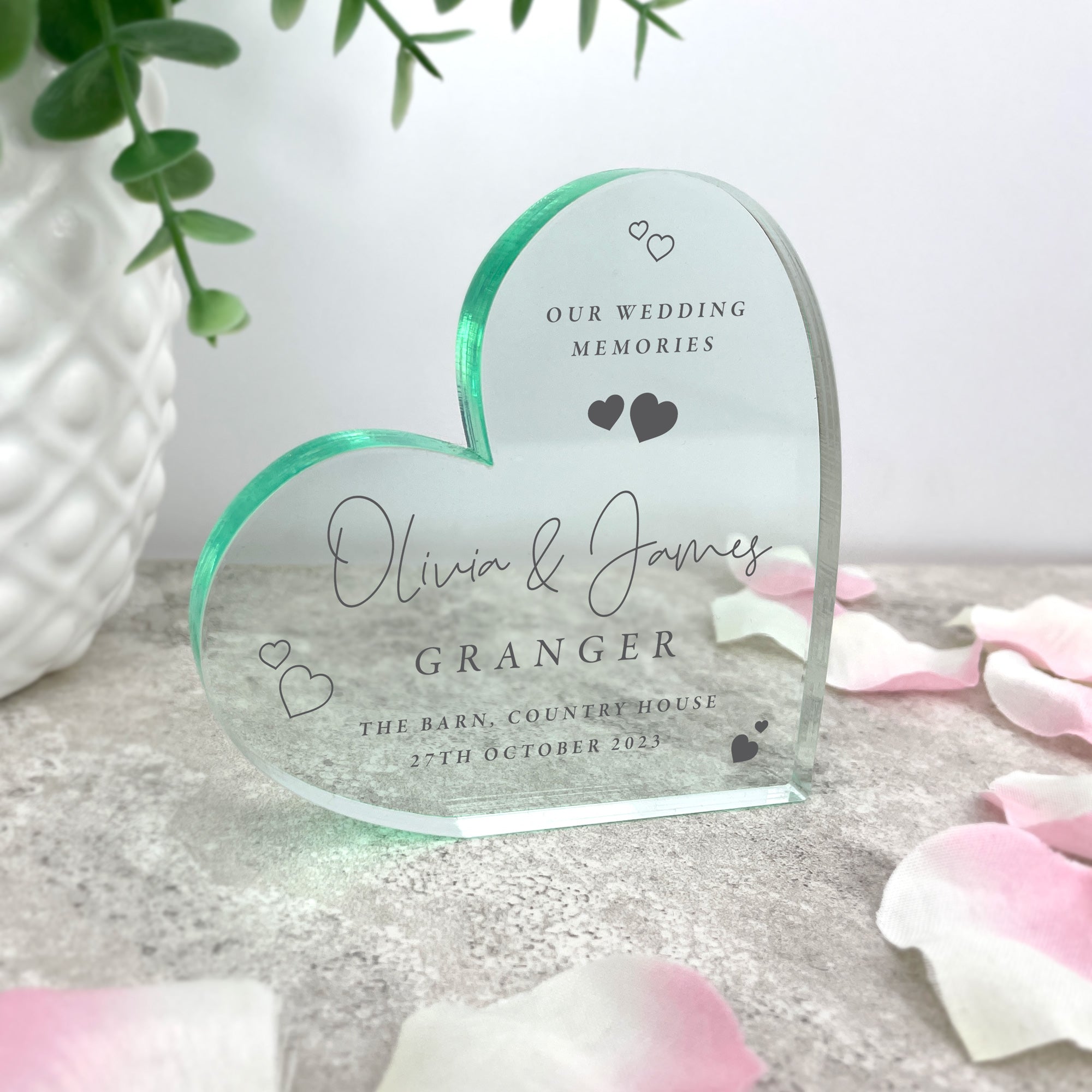 Personalized Wedding Script Acrylic Heart Sign - Custom Freestanding Keepsake for Wedding Ceremonies, Anniversaries & Romantic Home Decor