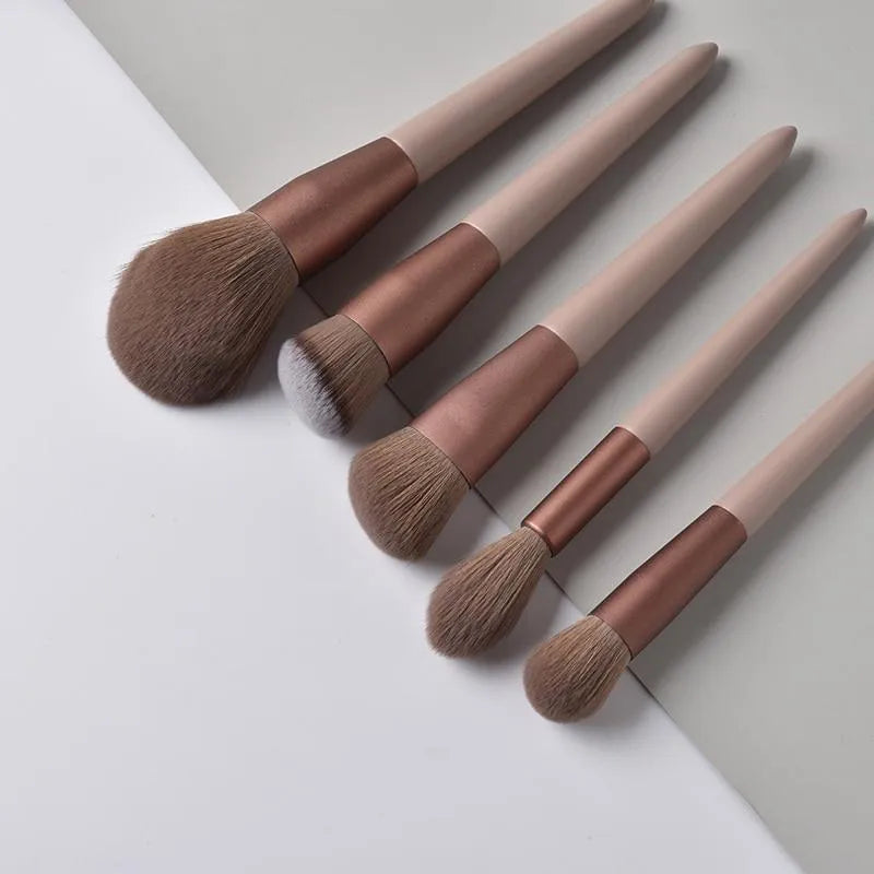 Professional 13-Piece Makeup Brush Set for Flawless Foundation, Blending & Contouring - Perfect for Everyday Makeup & Professional Artists