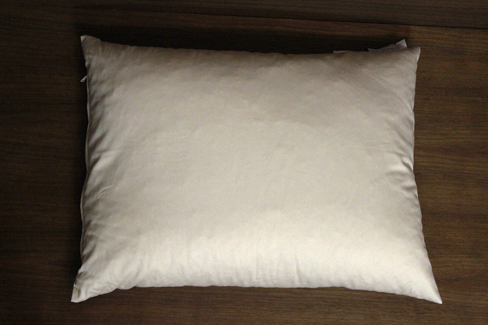 Organic Shredded Latex Pillows for Side & Back Sleepers - Hypoallergenic & Breathable Bed Pillow for Neck Pain Relief - Perfect for Home, Travel & Guest Rooms