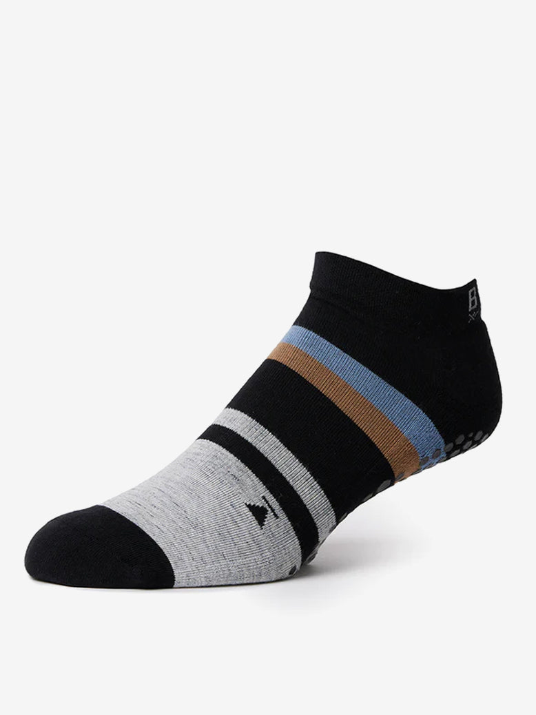 Base 33 Low Rise Grip Socks for Women & Men - Non-Slip Yoga, Pilates, Barre & Workout Socks - Fjord Design - Perfect for Fitness, Dance & Home Use