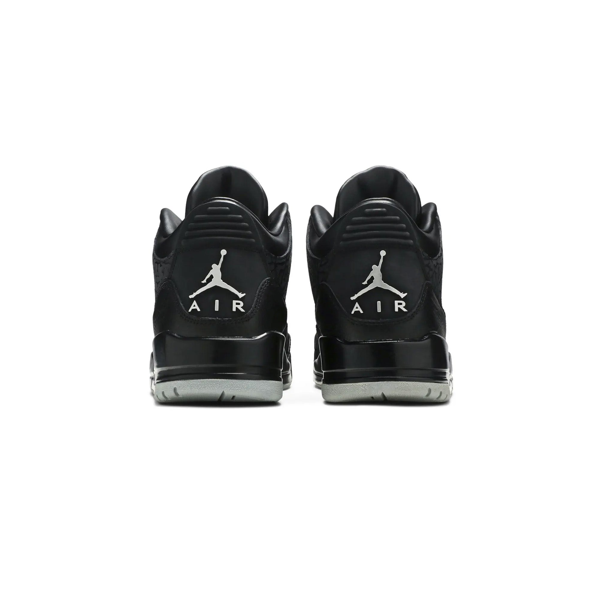 Air Jordan 3 Retro 'Black Flip' Men's Basketball Shoes (2011 Release) - Classic Sneakers for Streetwear & Casual Style