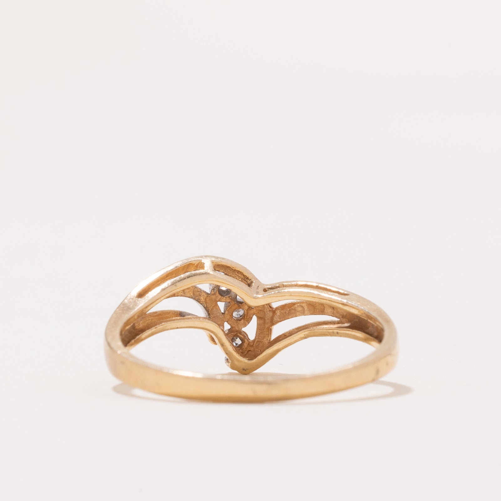 0.009ctw Diamond Chevron Ring for Women - Size 8 | Elegant Stackable Band for Weddings, Anniversaries & Everyday Wear
