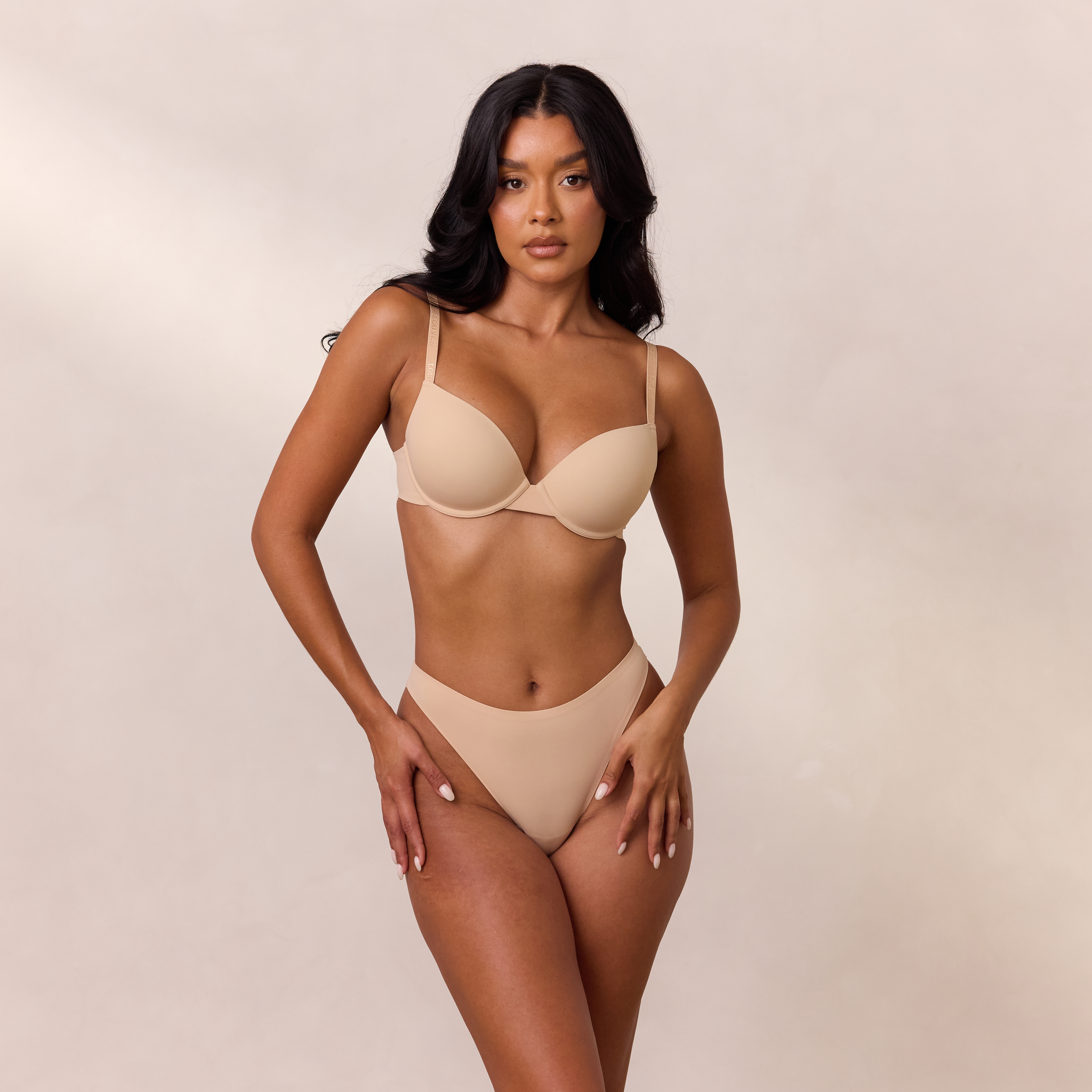 Invisible Form T-Shirt Bra - Seamless Comfort for Everyday Wear - Perfect Under Tight Clothes & Active Lifestyles