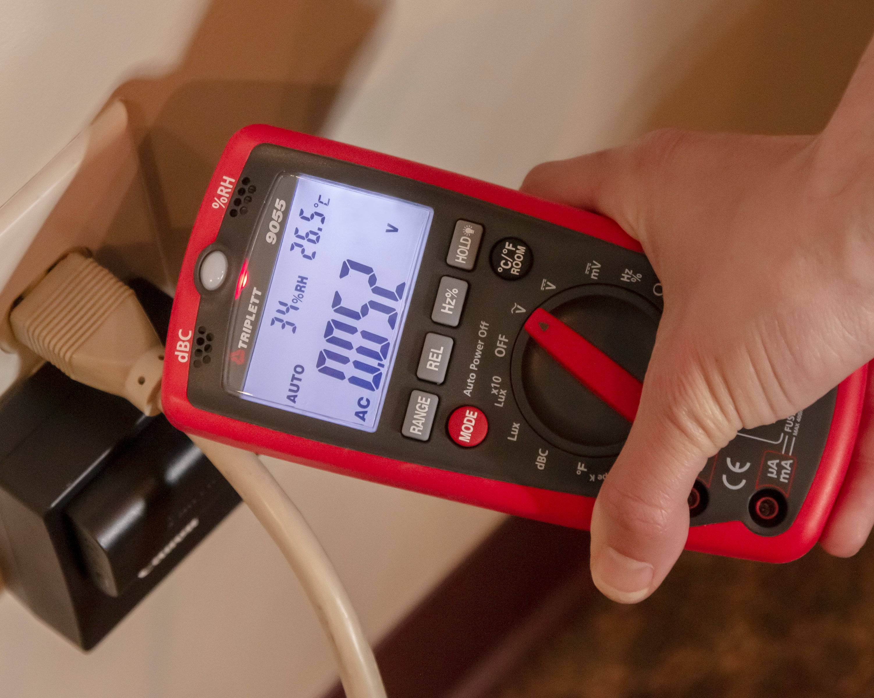 3 ¾ Digit 4000 Count 6-in-1 Digital Multimeter CAT IV 600V (9055) - Perfect for Electricians, DIY Home Repairs & Automotive Diagnostics