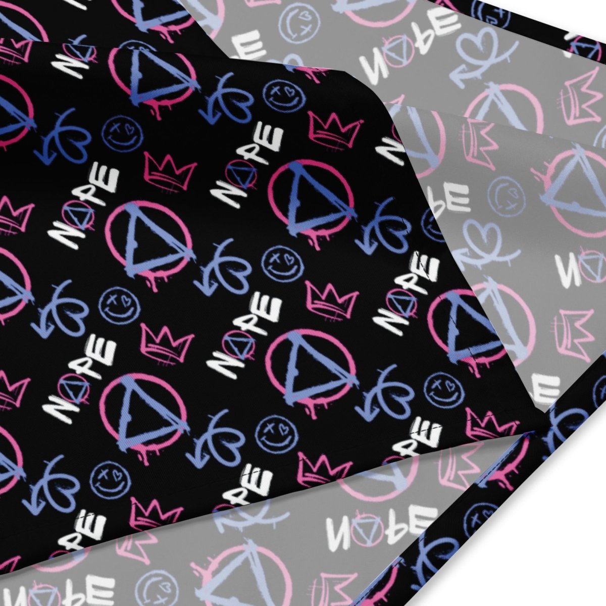 Bold Recovery Bandana with Graffiti Design - Stylish & Comfortable Headwear for Workouts, Sports & Outdoor Activities