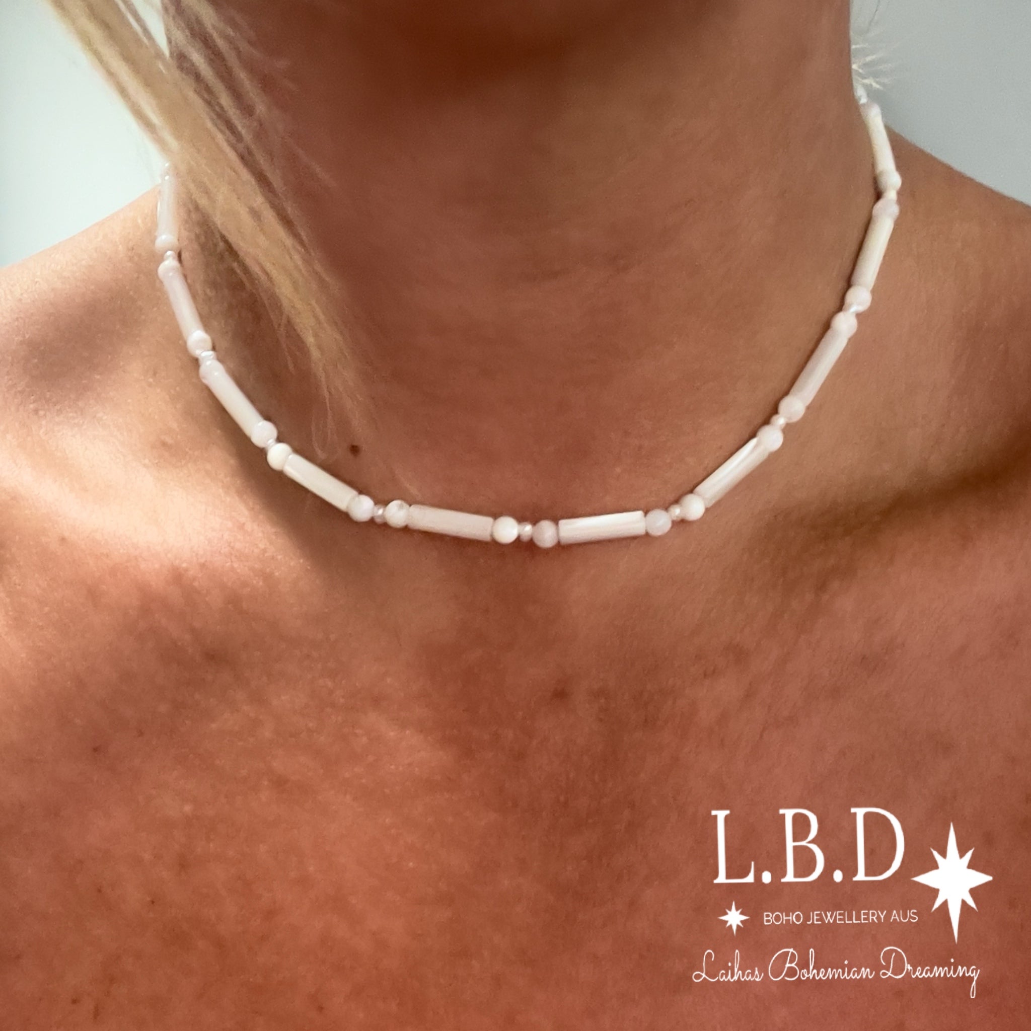 Elegant Pearl Choker Necklace for Women - Dainty Adjustable Pearl Collar Jewelry - Perfect for Weddings, Parties & Special Occasions