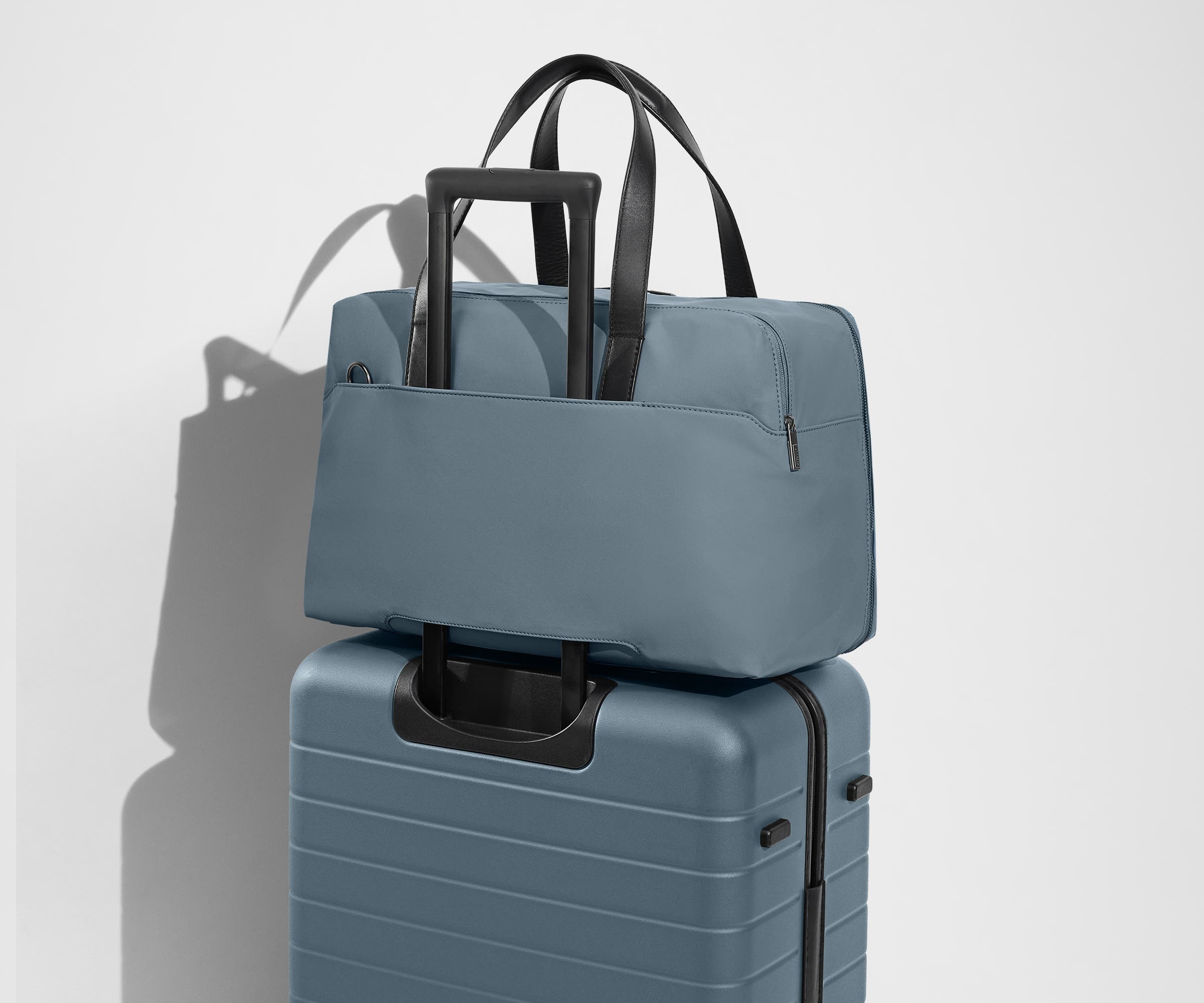 Premium Overnight Travel Bag in Coast Blue - Lightweight Weekender Duffle for Gym, Business Trips & Weekend Getaways