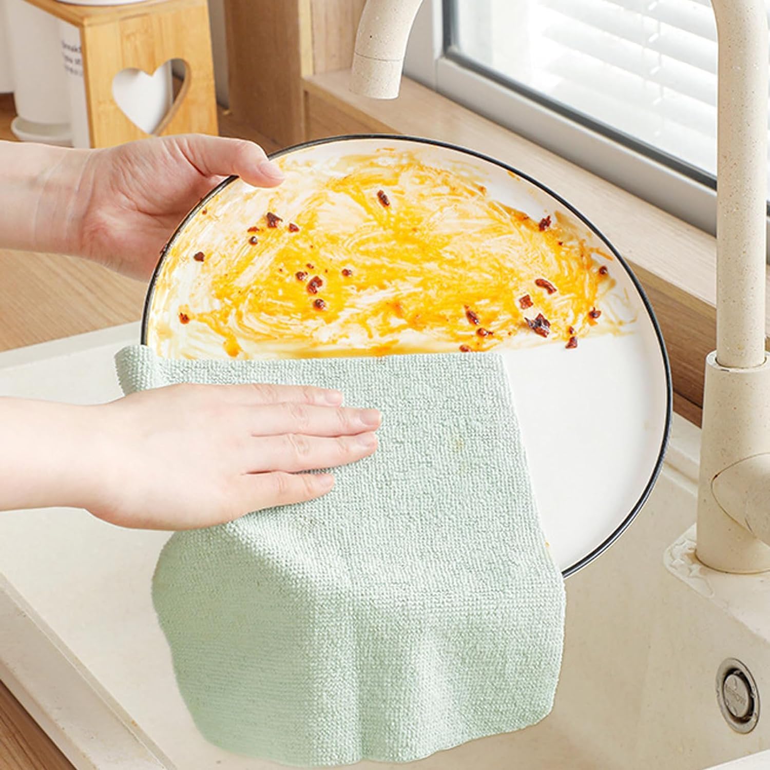 Premium Microfiber Cleaning Cloths 20-Pack | Super Absorbent, Lint-Free Kitchen Towels & Dish Rags for Spotless Cleaning | Ideal for Kitchen Surfaces, Glass Windows, Car Detailing & Household Chores