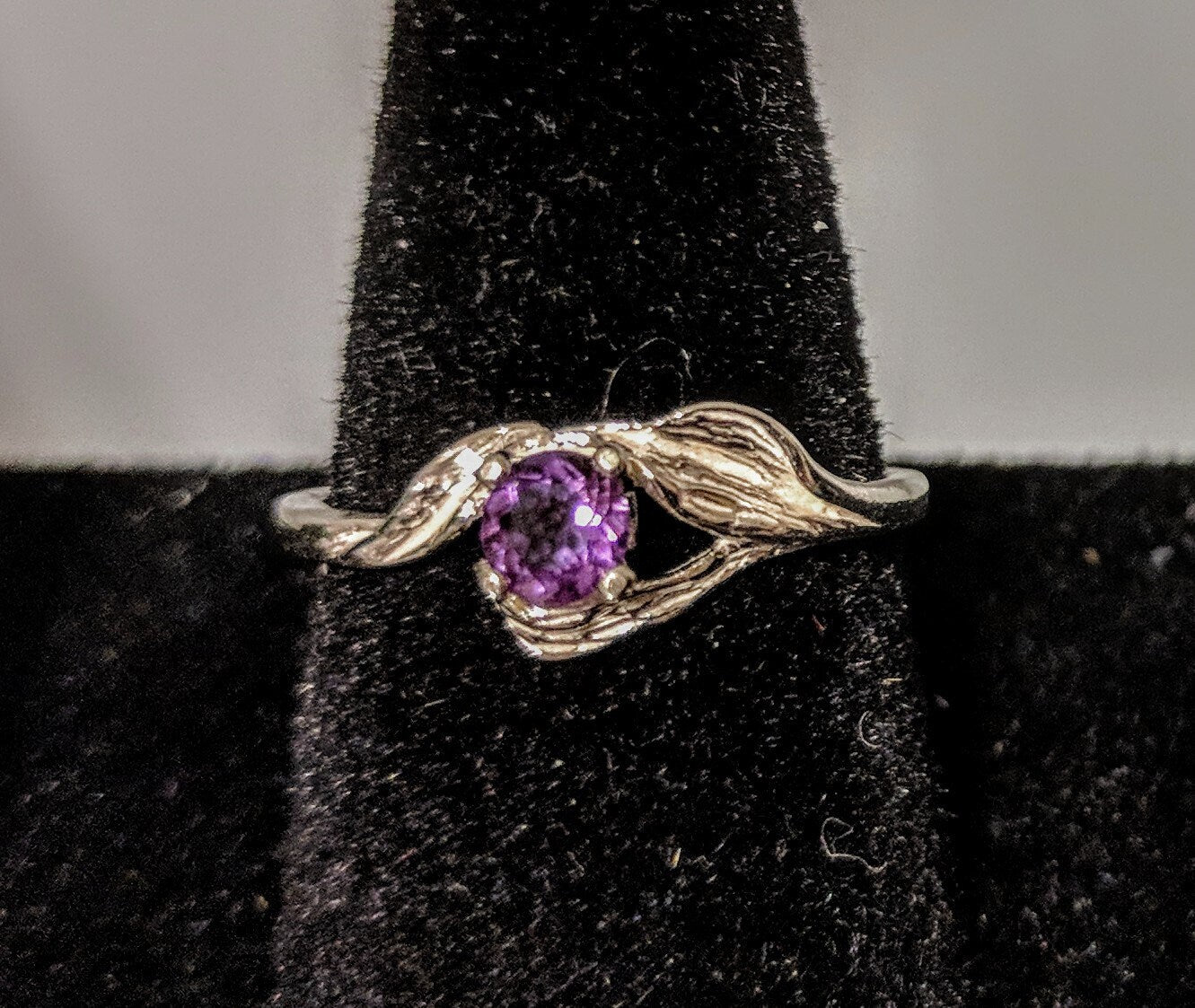 Natural Gemstone Flower & Leaf Ring - 4mm Round Garnet, Amethyst, Citrine, blue topaz or peridot in Sterling Silver (Size 7) - Perfect for Weddings, Anniversaries & Everyday Elegance