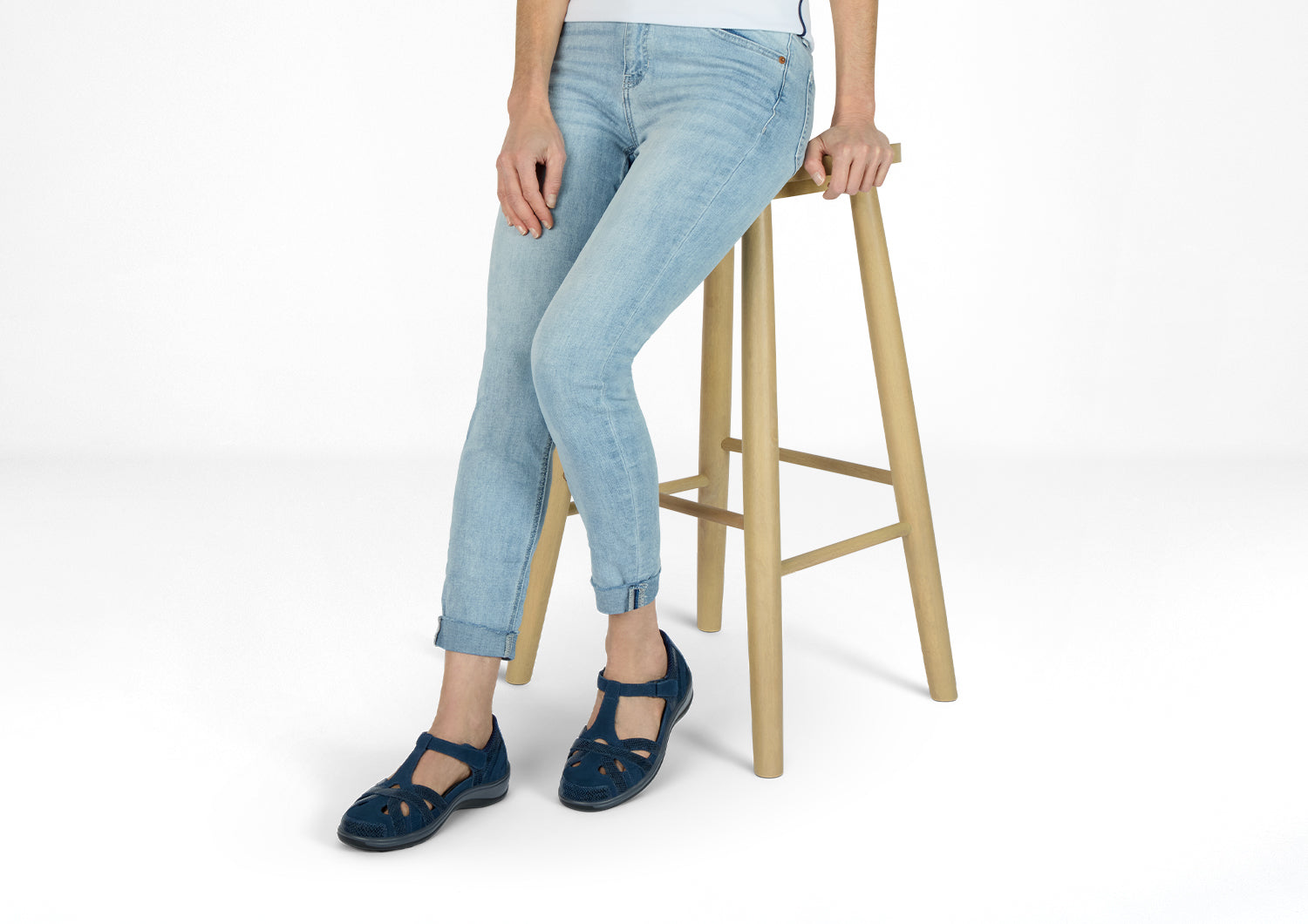 Juno Navy Blue Women's Casual Dress - Perfect for Summer Outings, Beach Vacations & Date Nights
