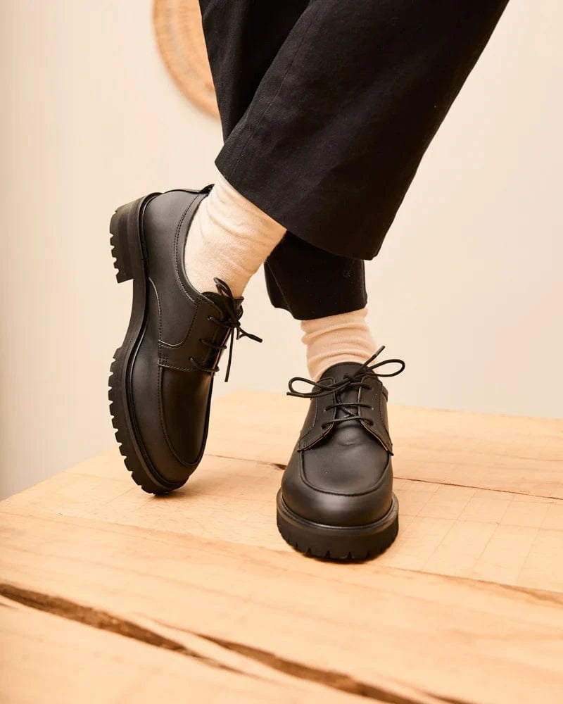 Eco-Friendly Vegan Leather Lace-Up Shoes for Men & Women | Camden Recycled Grain Black | Perfect for Casual Wear, Office & Sustainable Fashion