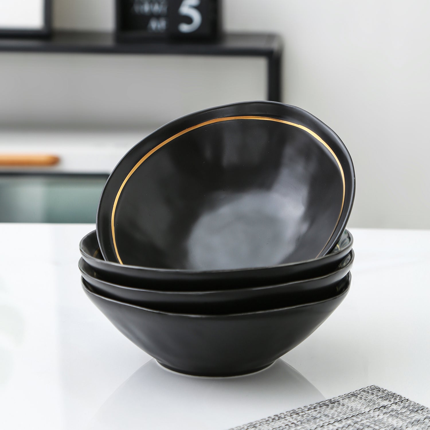 Premium Clara Porcelain 16-Piece Dinnerware Set - Elegant Black Tableware for Formal Dining & Entertaining - Perfect for Dinner Parties, Holidays & Special Occasions