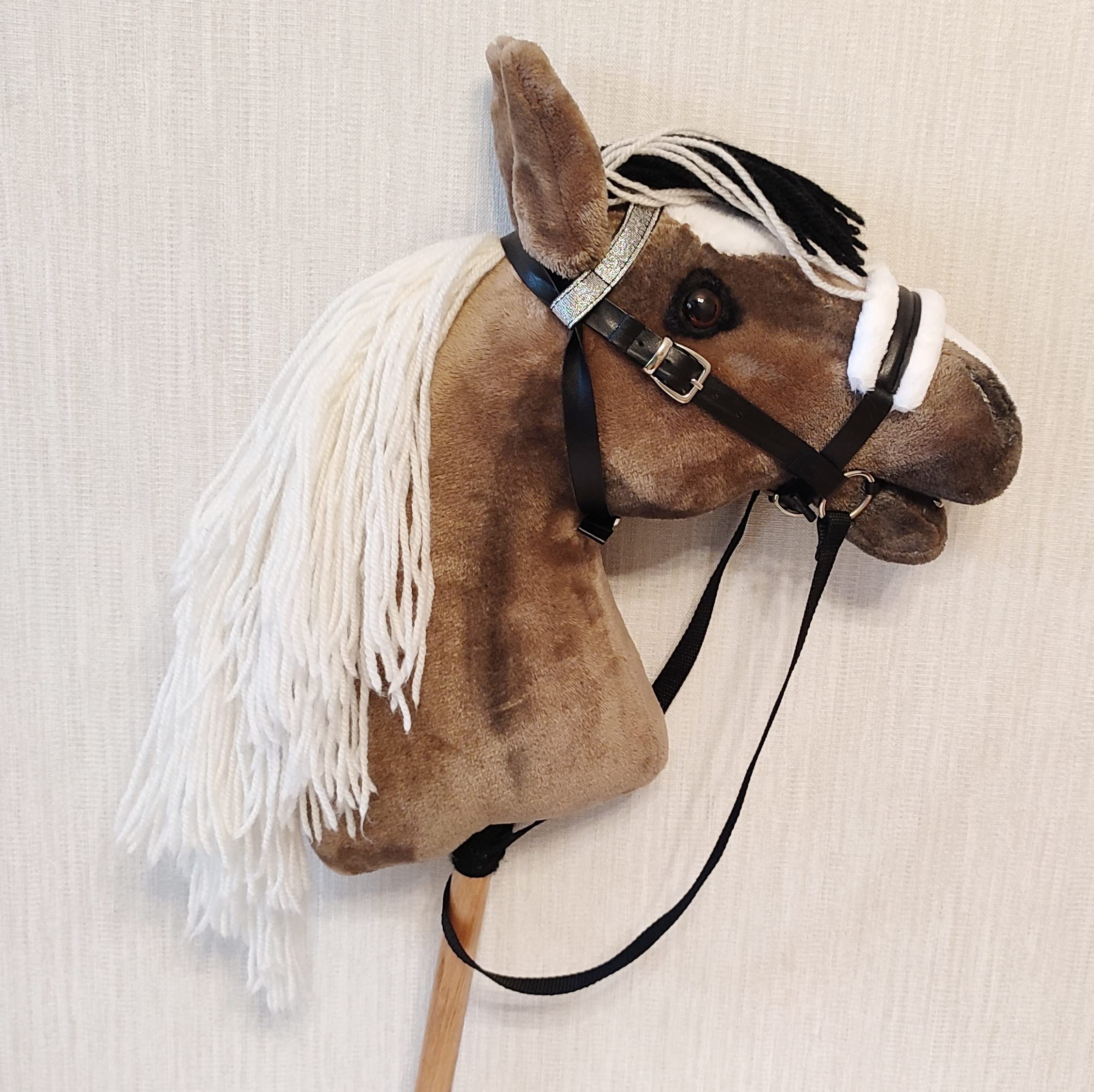Premium Brown Stick Hobby Horse Plush Toy with Bridle - Soft Stuffed Riding Horse for Kids, Pretend Play & Outdoor Activities - Perfect Gift for Children's Birthday & Imaginative Play