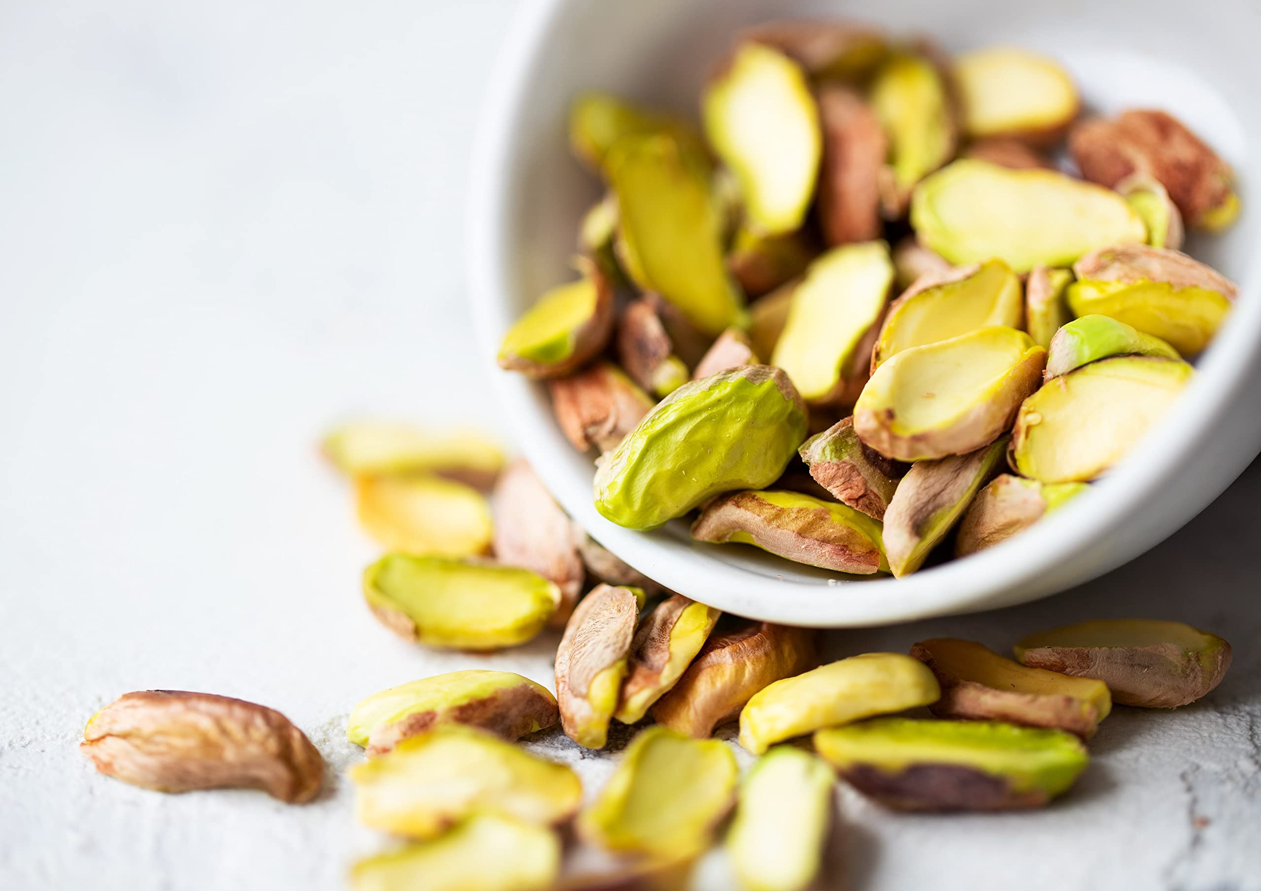 Food to Live California Pistachio Halves, 8 Pounds – Non-GMO, Raw, Shell-Free, Unsalted, Vegan, Bulk Nutmeats | High in Vitamin B6, Thiamin & Protein | Keto-Friendly Snack | Perfect for Salads, Baking & Healthy Snacking