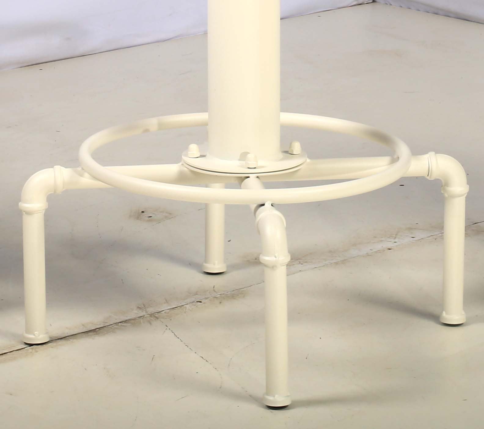 Adjustable Height Bar Table 31.5-41.3