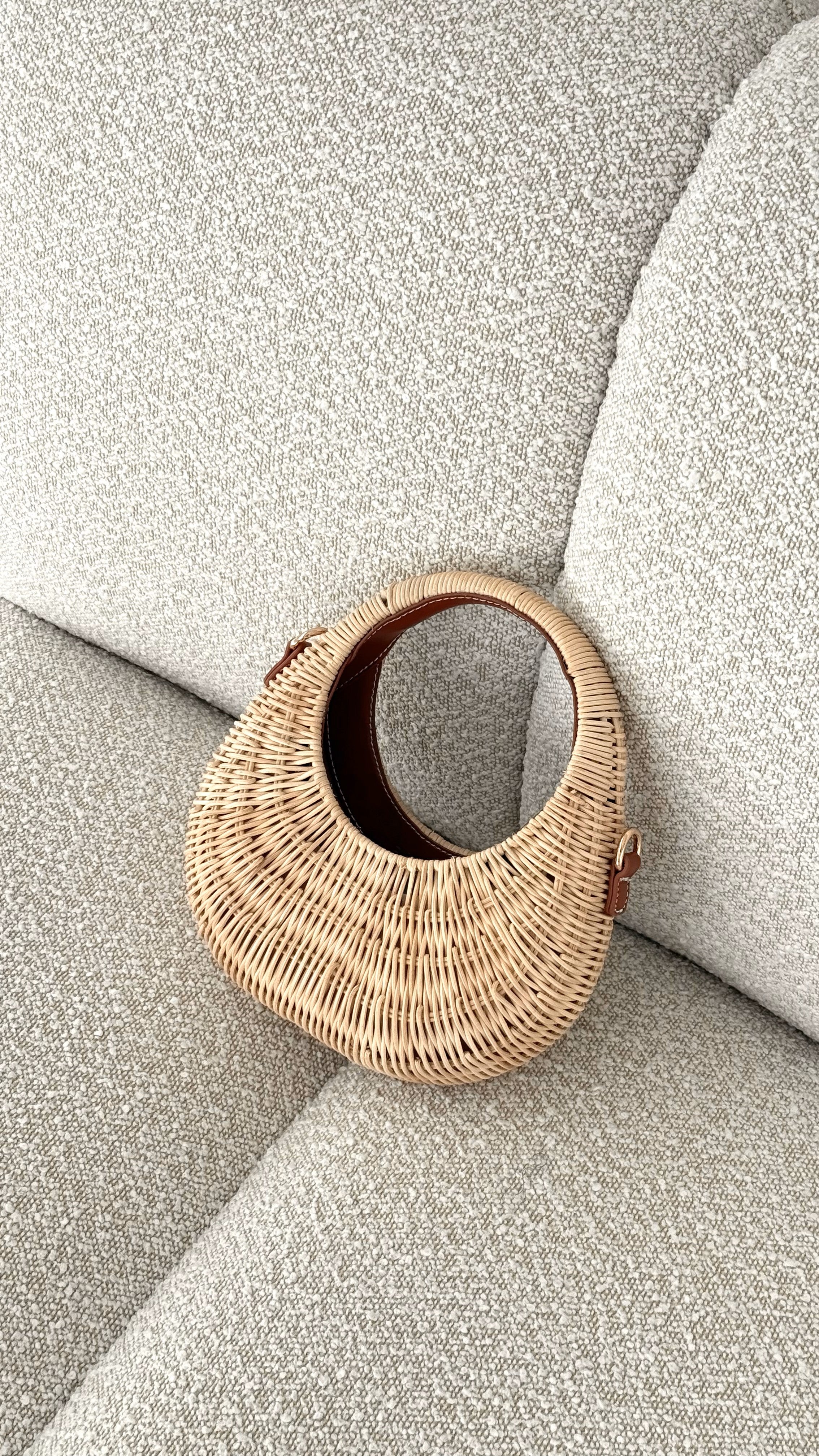 Gianna Natural Rattan Handle Bag - Stylish Woven Crossbody Purse for Women, Perfect for Beach, Shopping & Everyday Use