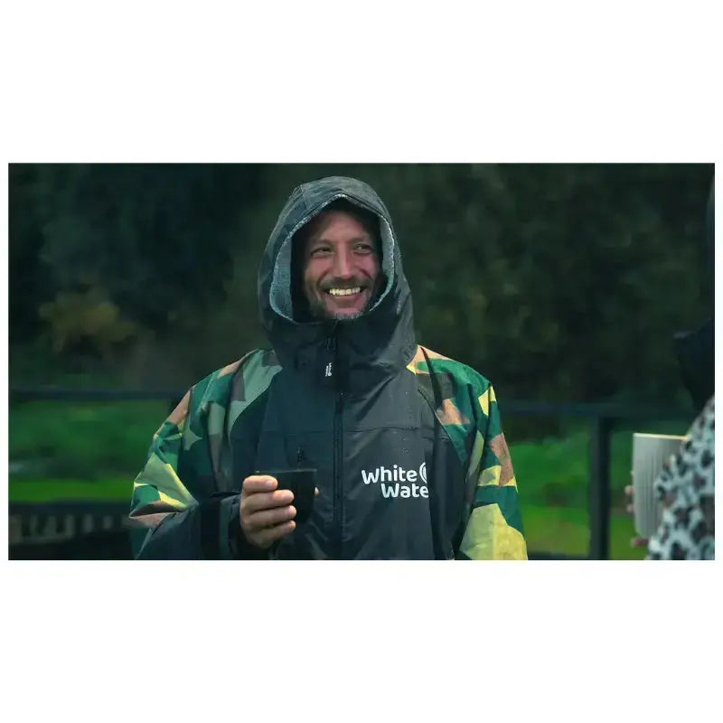 Unisex Camo Swimming Robe for Adults - Waterproof Hard Shell Quick-Dry Beach Cover Up | Perfect for Pool, Beach, Surfing & Outdoor Activities