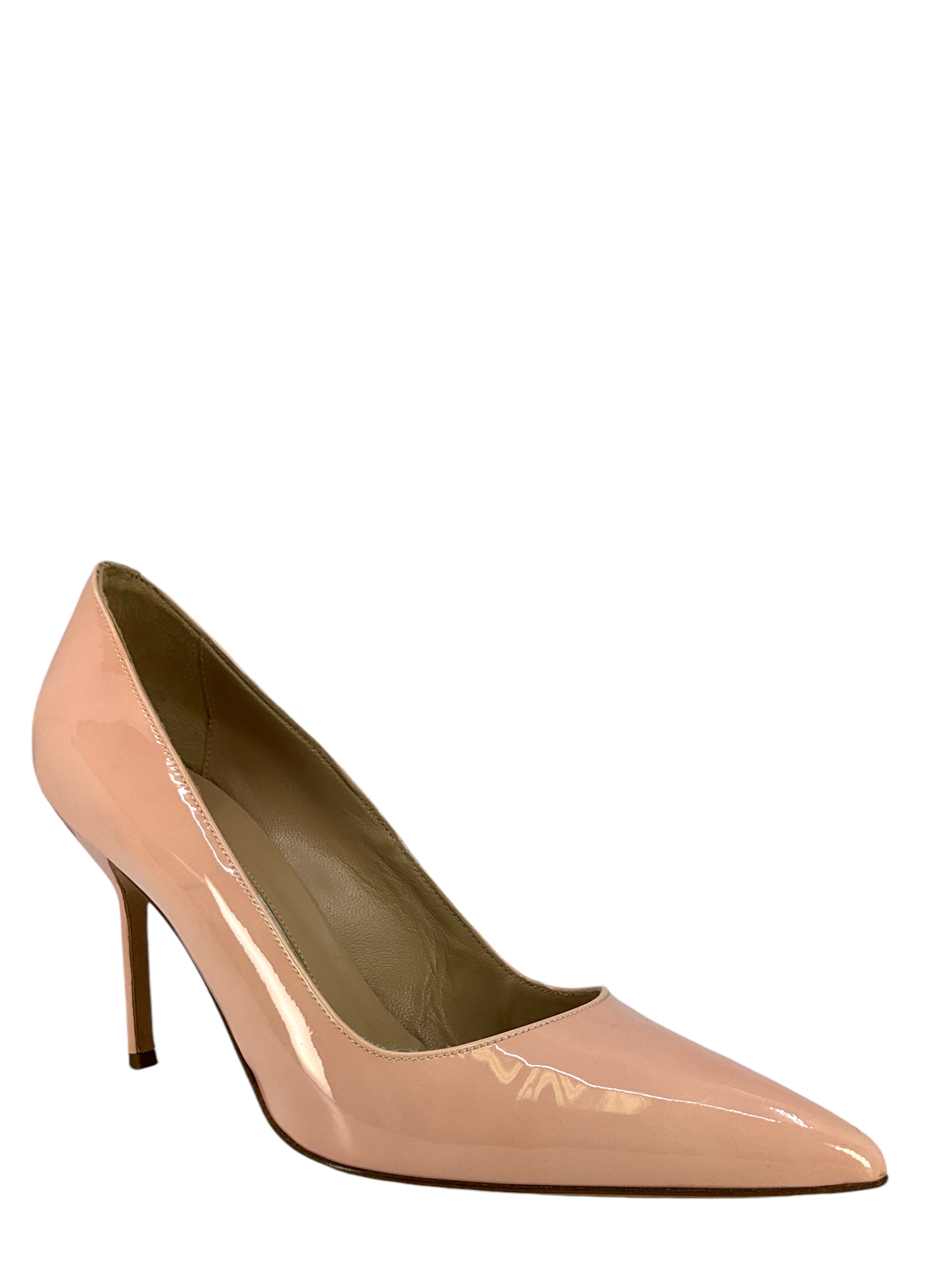 Manolo Blahnik BB Patent Leather Pointed Toe High Heel Pumps - Women's Size 7.5 (US) | Elegant Dress Shoes for Weddings, Parties & Office Wear