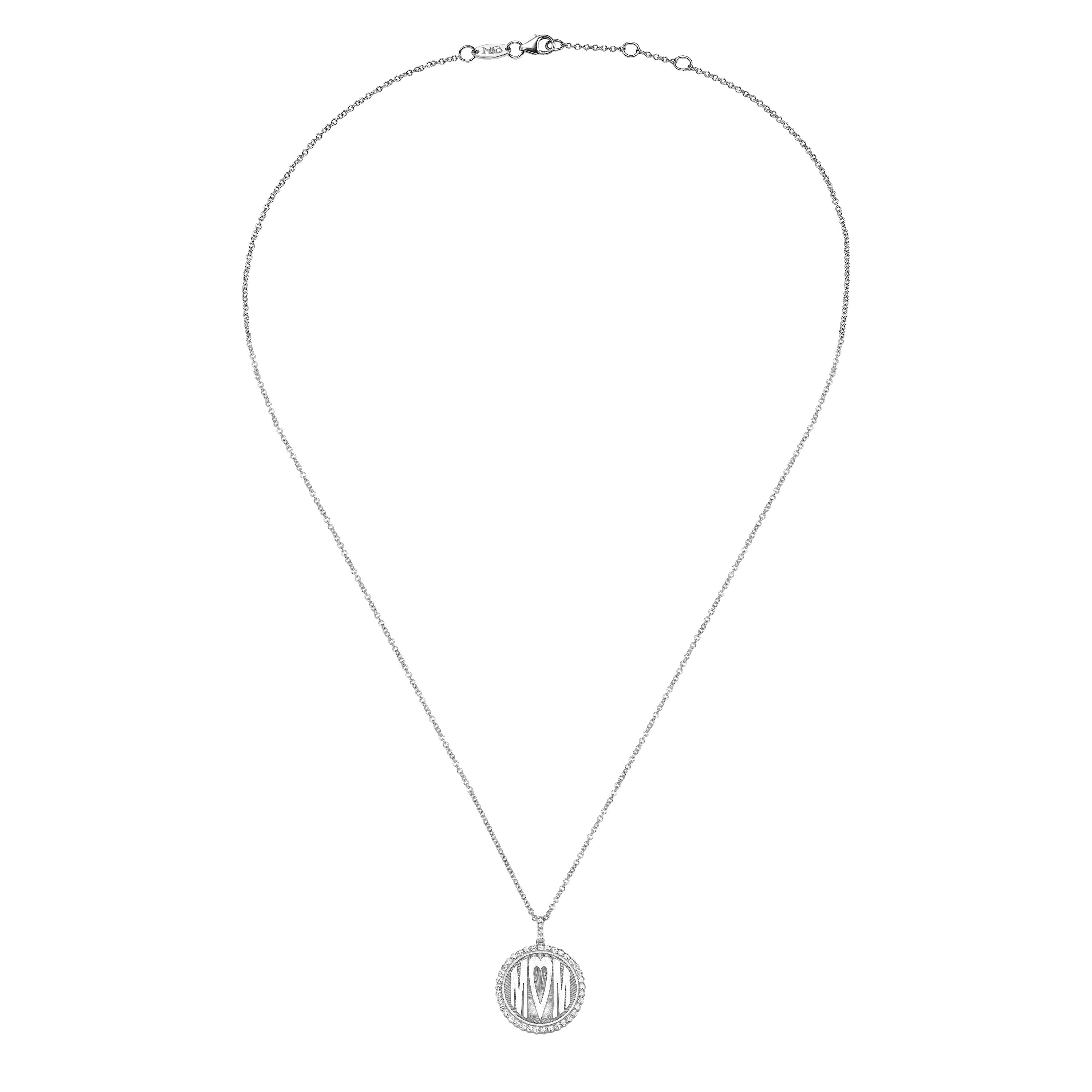 Personalized Mommy Necklace - Custom Name Jewelry for Mothers - Perfect Gift for Mom, Grandma & Mother's Day - Wear Daily or for Special Occasions