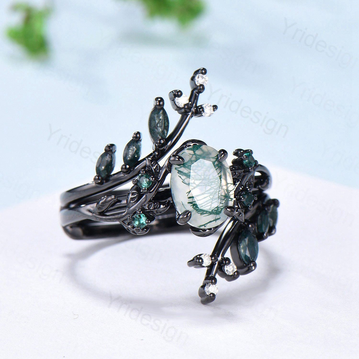 Unique Black Gold Gothic Moss Agate Ring Set - Oval Green Marquise Cut with Leaf Vine Design for Engagement, Bridal & Wedding Jewelry - Perfect for Nature-Inspired Boho, Vintage & Gothic Fashion Lovers